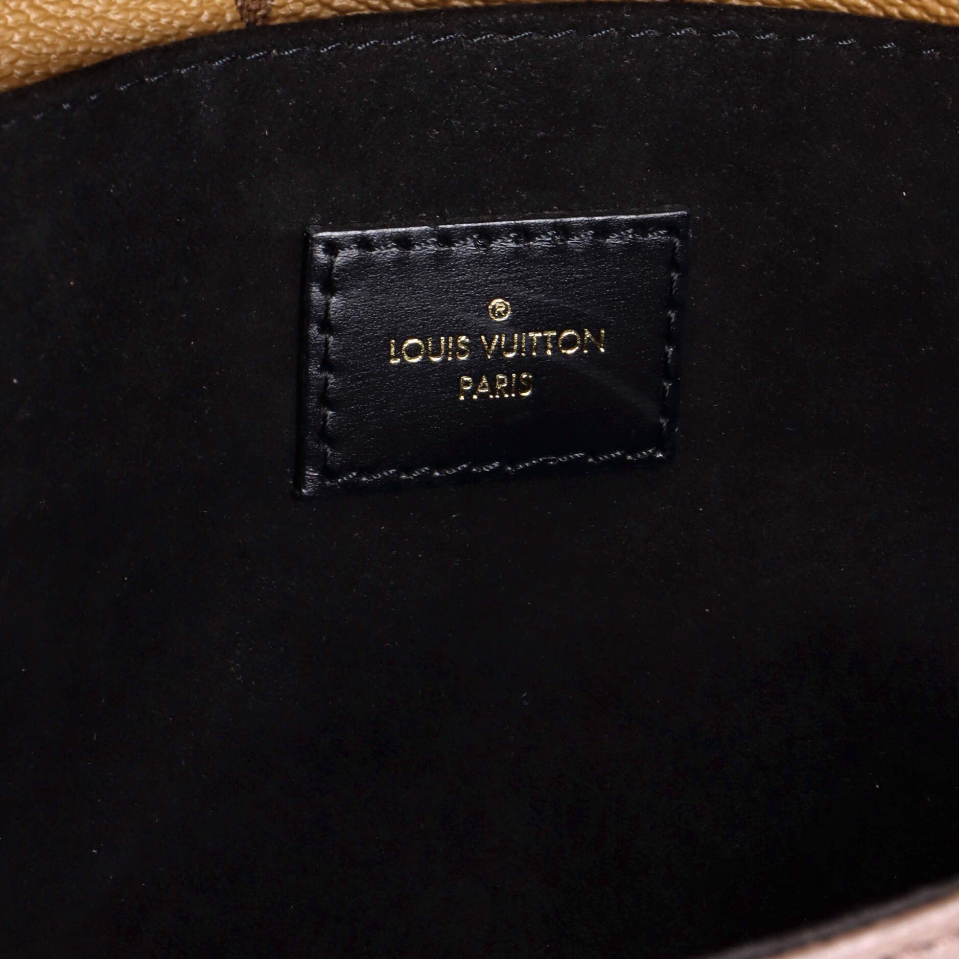 Louis Vuitton Pochette Metis Size ONE SIZE - 8 Thumbnail