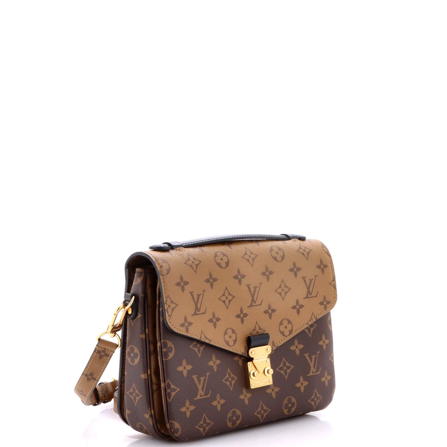 Louis Vuitton Pochette Metis Size ONE SIZE - 2 Thumbnail