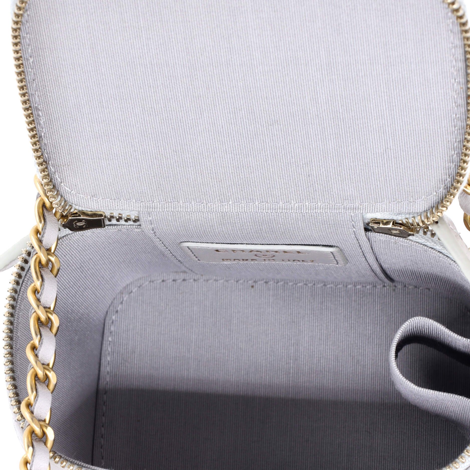 Chanel Classic Top Handle Vanity Case with Chain Size ONE SIZE - 5 Thumbnail