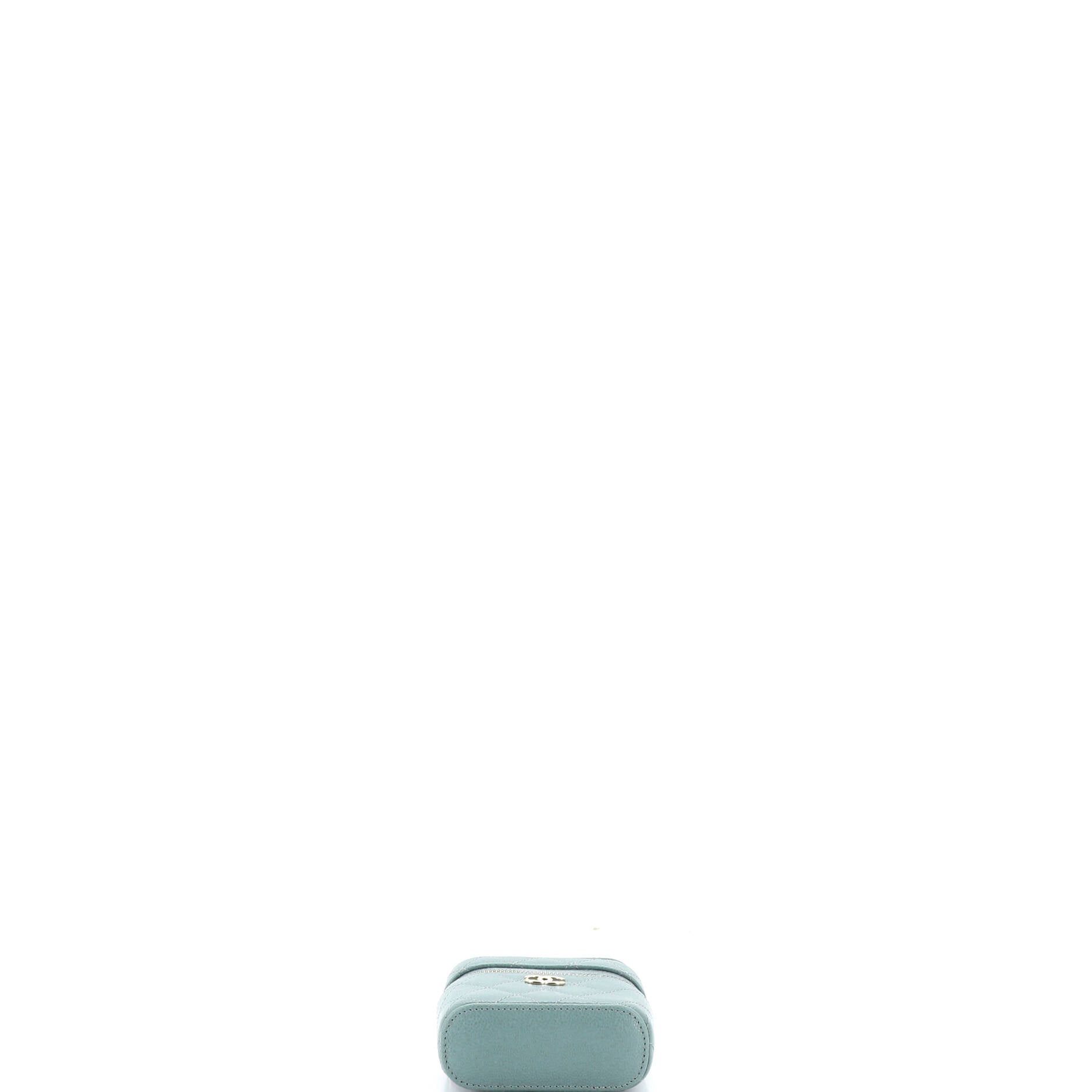 Chanel Handle with Care Vanity Case with Chain Size ONE SIZE - 5 Thumbnail