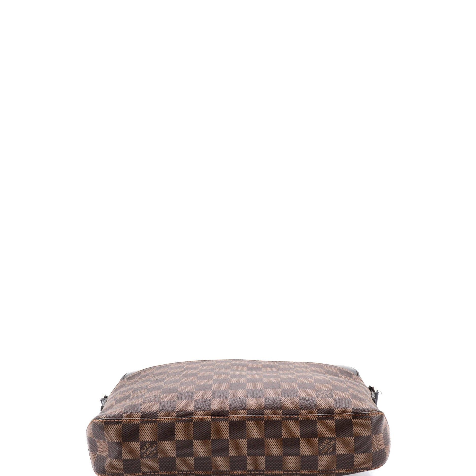 Louis Vuitton Jake Messenger Bag Size ONE SIZE - 4 Thumbnail
