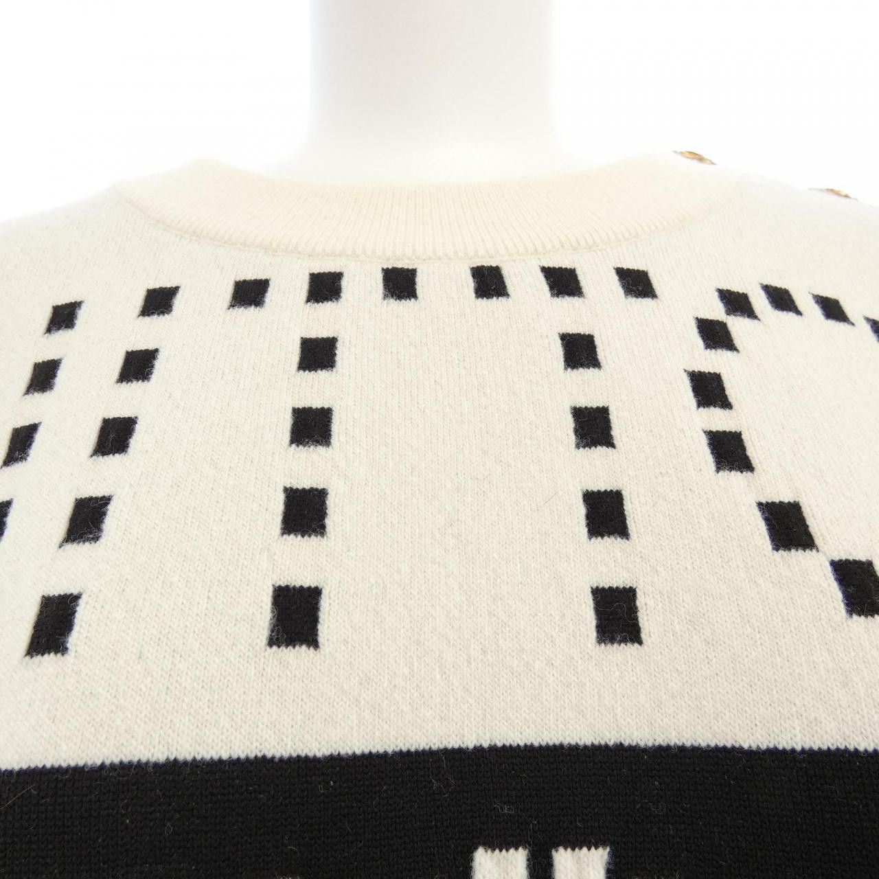 Louis Vuitton Louis Vuitton Louis Vuitton Signature Chunky Stripe Pullover Knit Textile Tops FOKL20U39 DUTY FREE for USA Size ONE SIZE - 5 Thumbnail