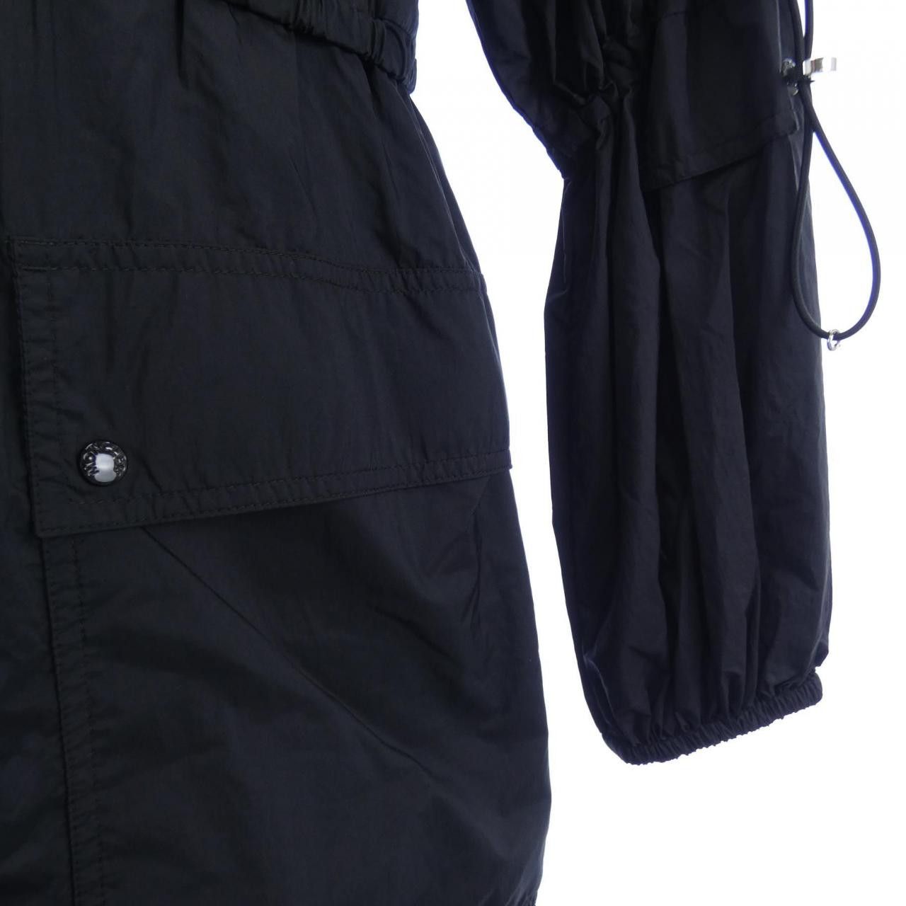 Moncler Moncler Moncler LINS Down Coat Textile Outerwear LINS DUTY FREE for USA Size ONE SIZE - 7 Thumbnail