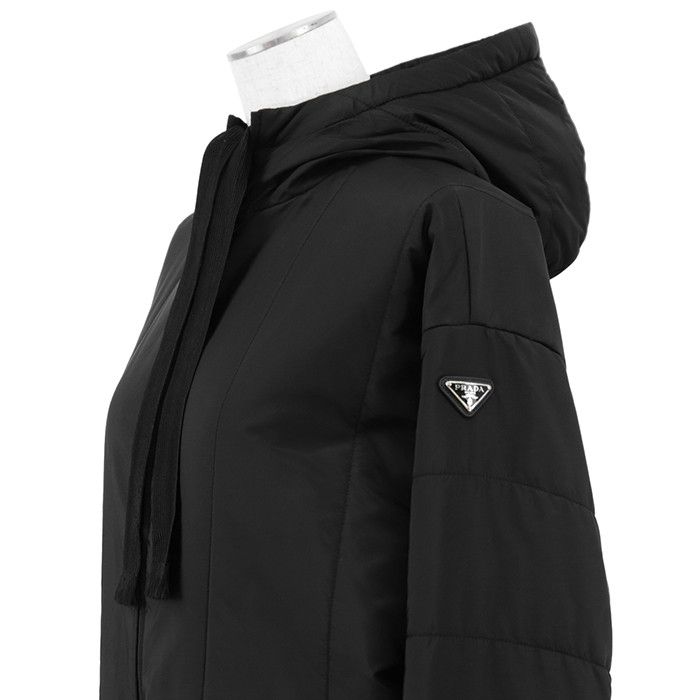 Prada Prada Prada Padded Polyamide Jacket Plastic / Synthetic Outerwear DUTY FREE for USA Size ONE SIZE - 16 Thumbnail