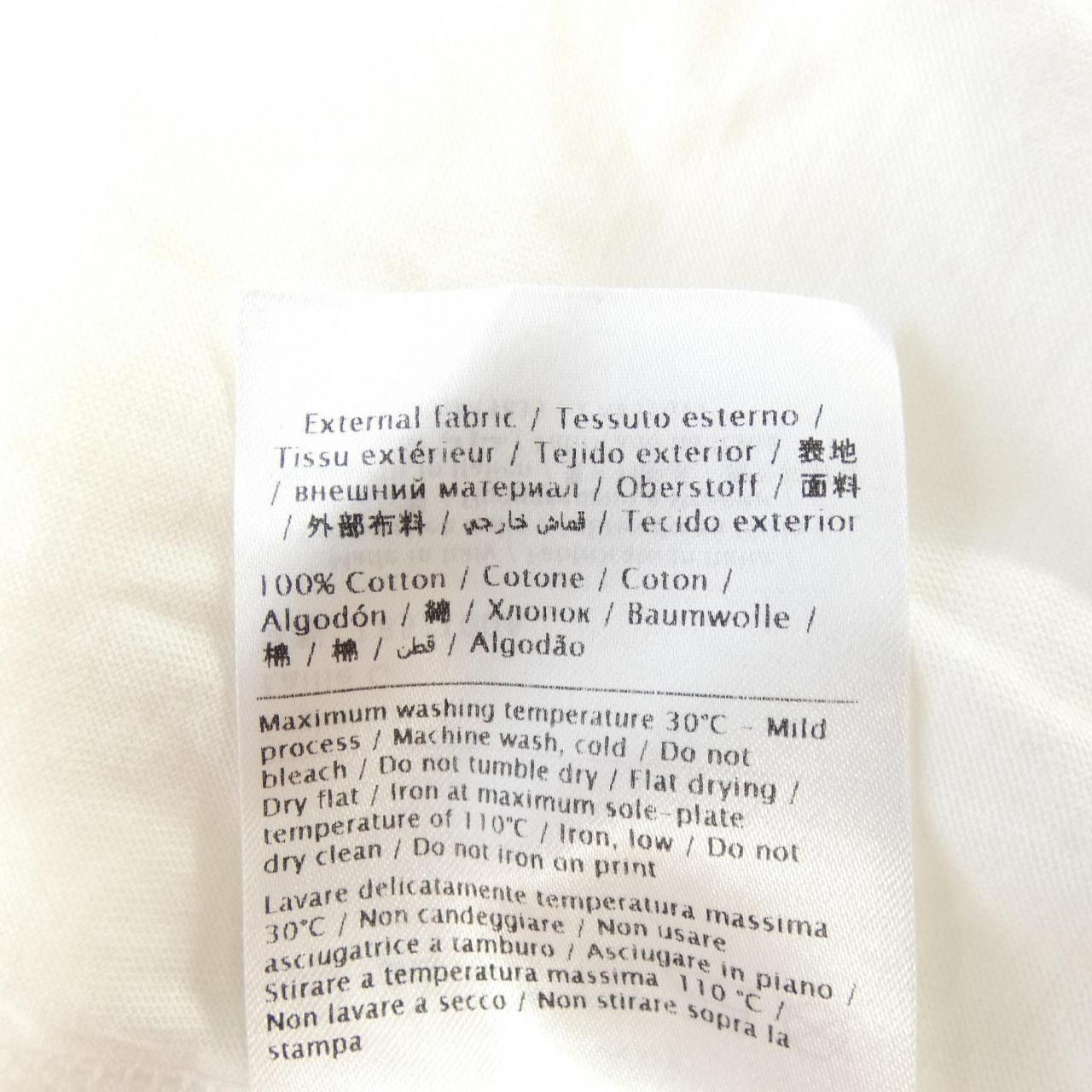 Valentino Valentino Valentino T-shirt Textile T-Shirts SV3MG10V3LE DUTY FREE for USA Size ONE SIZE - 3 Thumbnail