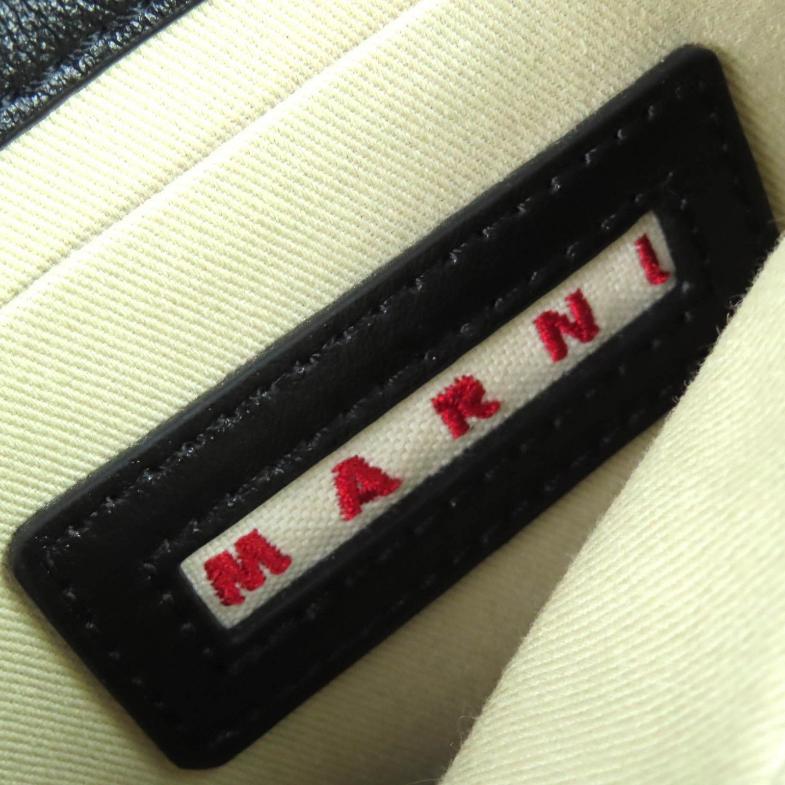 Marni Marni Marni TRUNK SOFT EW Leather Shoulder Bag Leather Shoulder Bag SBMP0124Q6 DUTY FREE for USA Size ONE SIZE - 12 Thumbnail