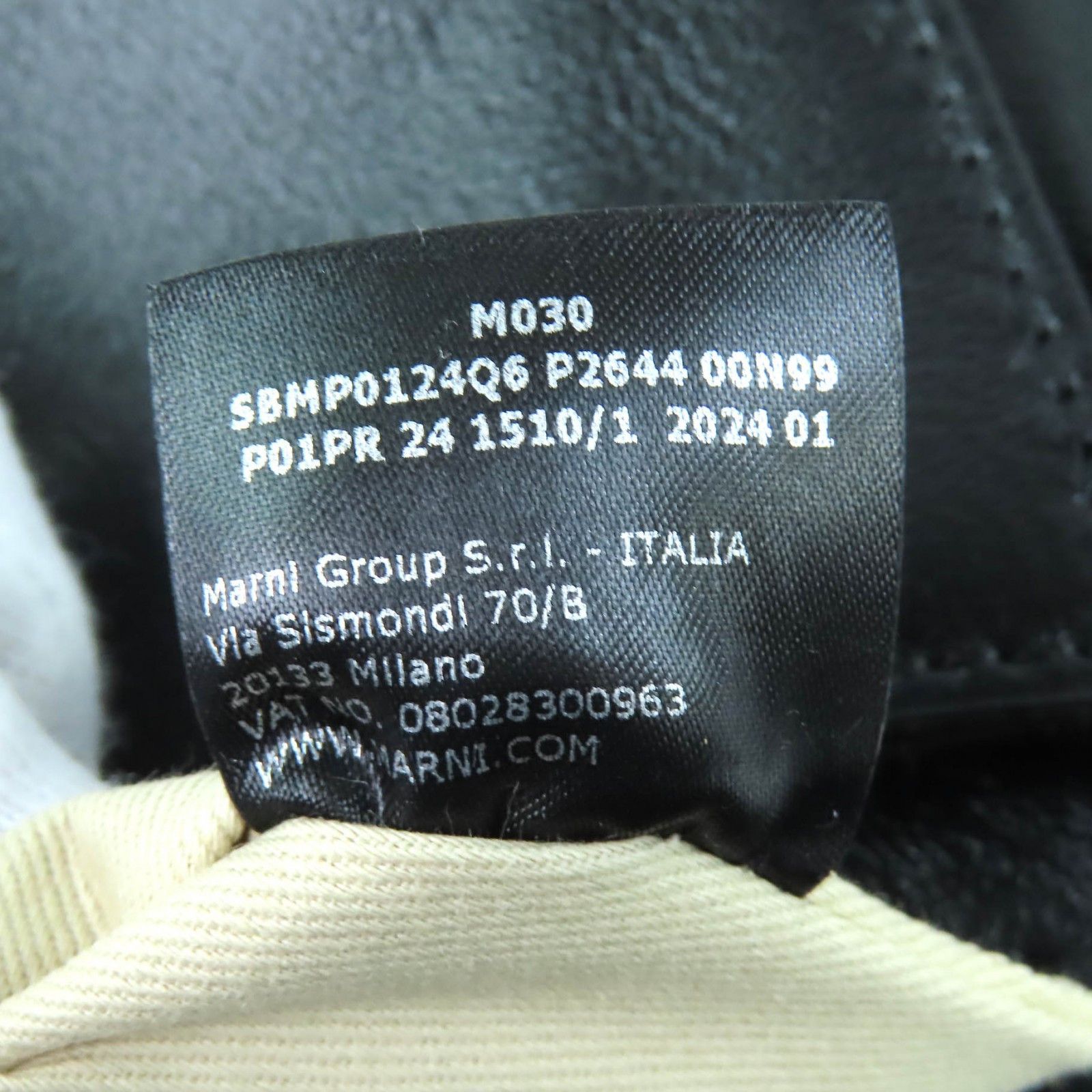 Marni Marni Marni TRUNK SOFT EW Leather Shoulder Bag Leather Shoulder Bag SBMP0124Q6 DUTY FREE for USA Size ONE SIZE - 15 Thumbnail