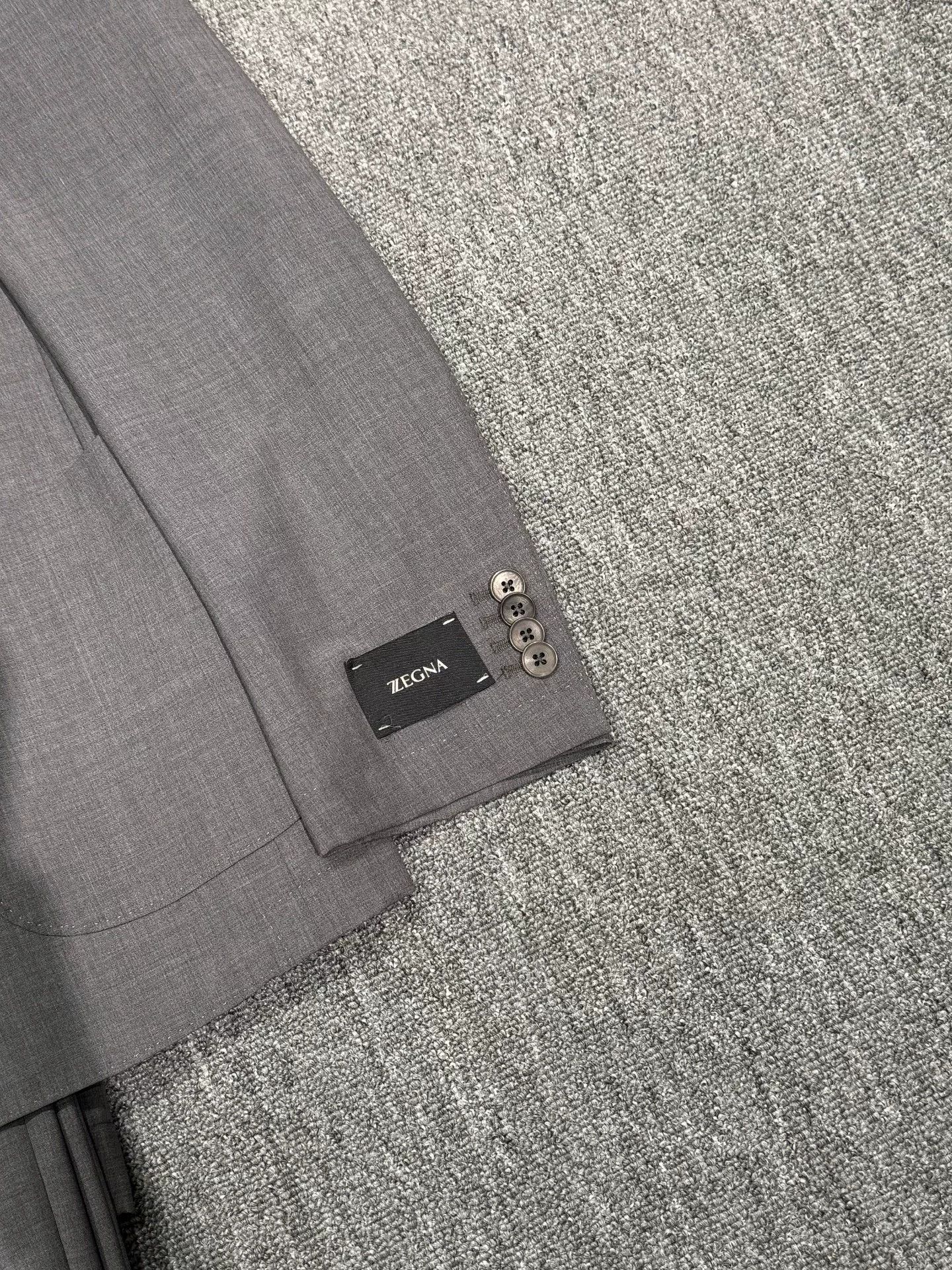Ermenegildo Zegna ZEGNA 100% Wool Casual Suit Size US L / EU 52-54 / 3 - 3 Thumbnail