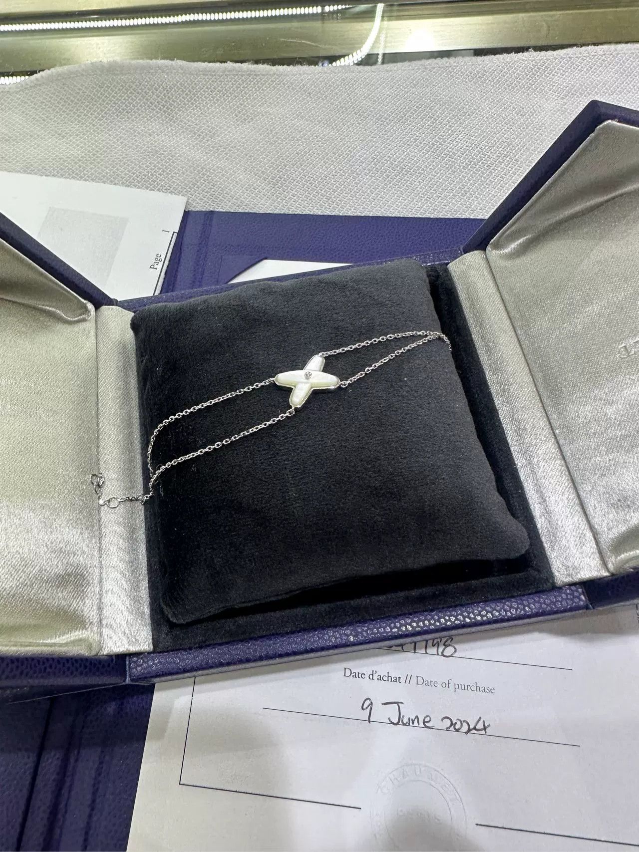Japanese Brand CHAUMET 18K White Gold Cross Bracelet Size ONE SIZE - 3 Thumbnail