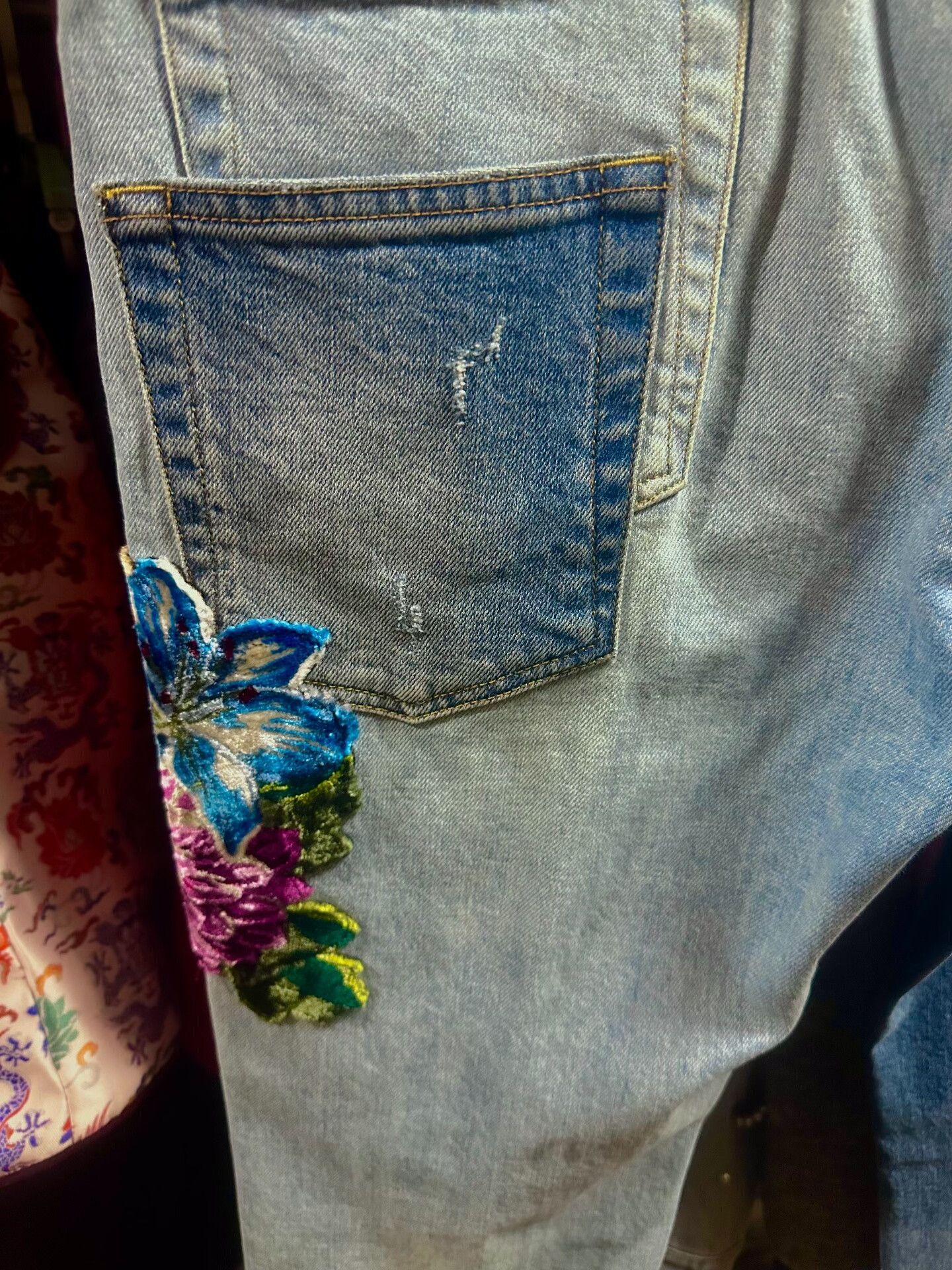 Dolce & Gabbana Dolce & Gabbana Limited Angel Flower Jeans Size US 36 / EU 52 - 8 Thumbnail