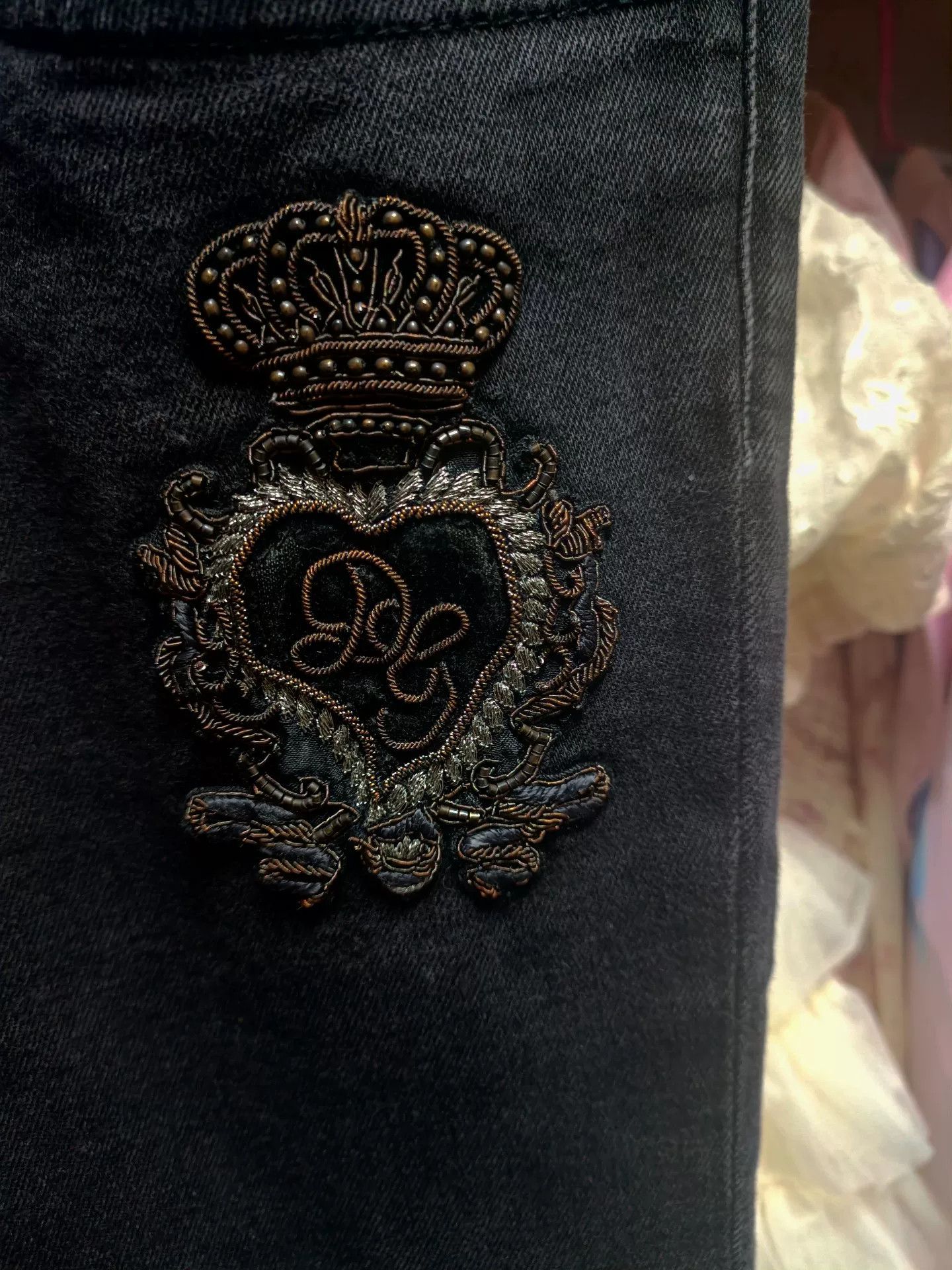 Dolce & Gabbana Dolce&Gabbana Sacred Heart Crown Jeans Size US 28 / EU 44 - 3 Thumbnail