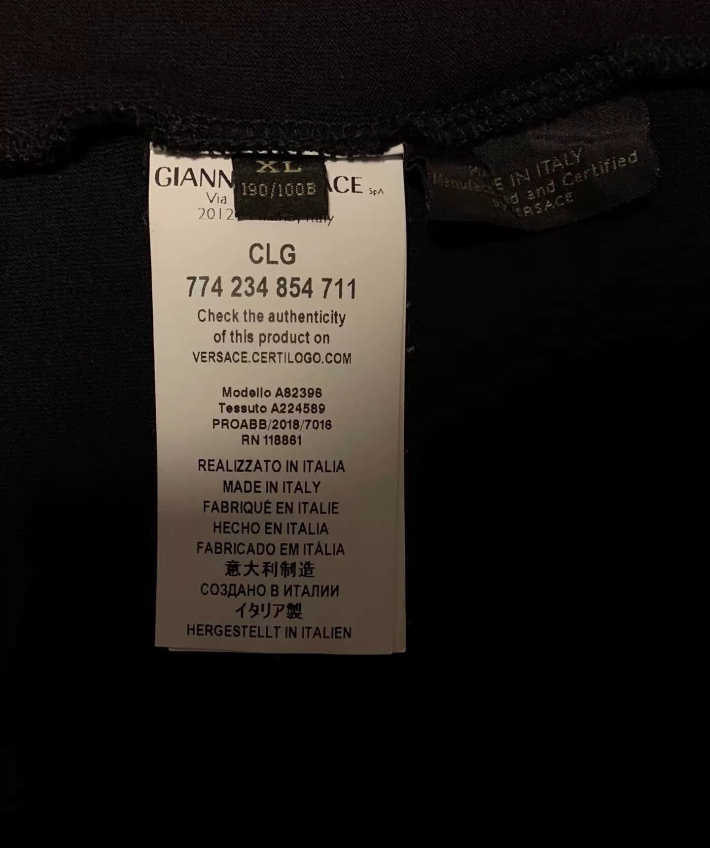 Japanese Brand Versace Men's Medusa Logo T-Shirt Size US XL / EU 56 / 4 - 6 Thumbnail