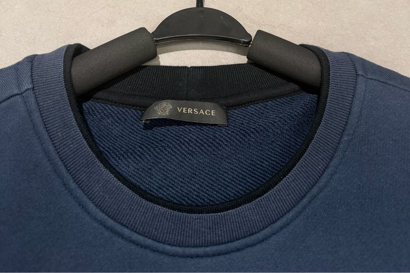 Japanese Brand Versace Medusa Embroidered Leather Panel Men's Sweatshirt Size US L / EU 52-54 / 3 - 3 Thumbnail