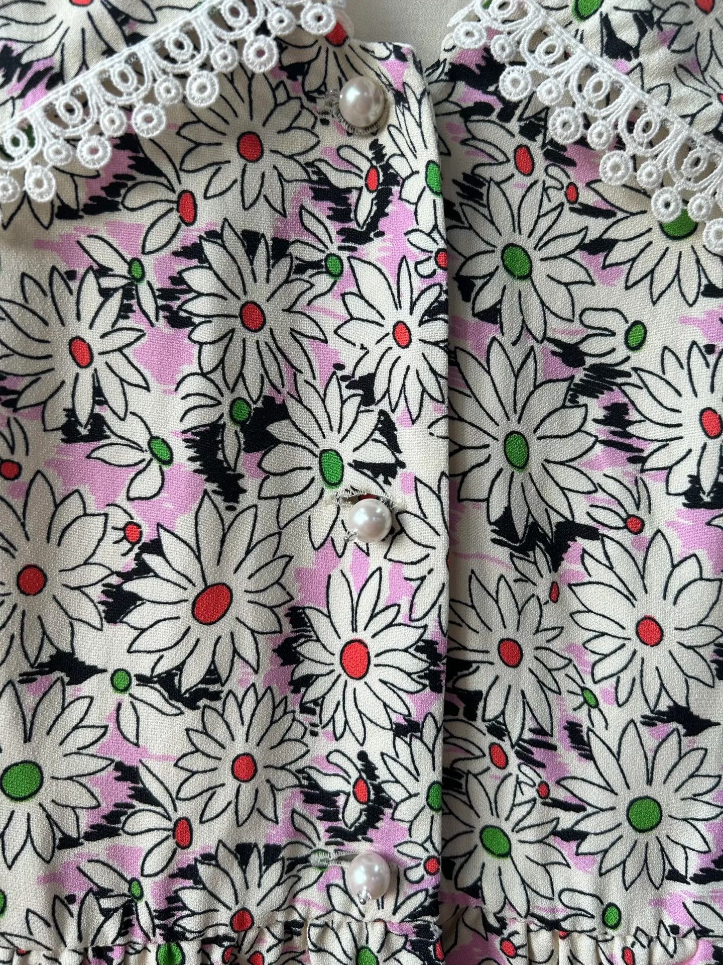 Miu Miu Miu Miu Floral V-Neck Lace Trim Blouse Size S / US 4 / IT 40 - 3 Thumbnail