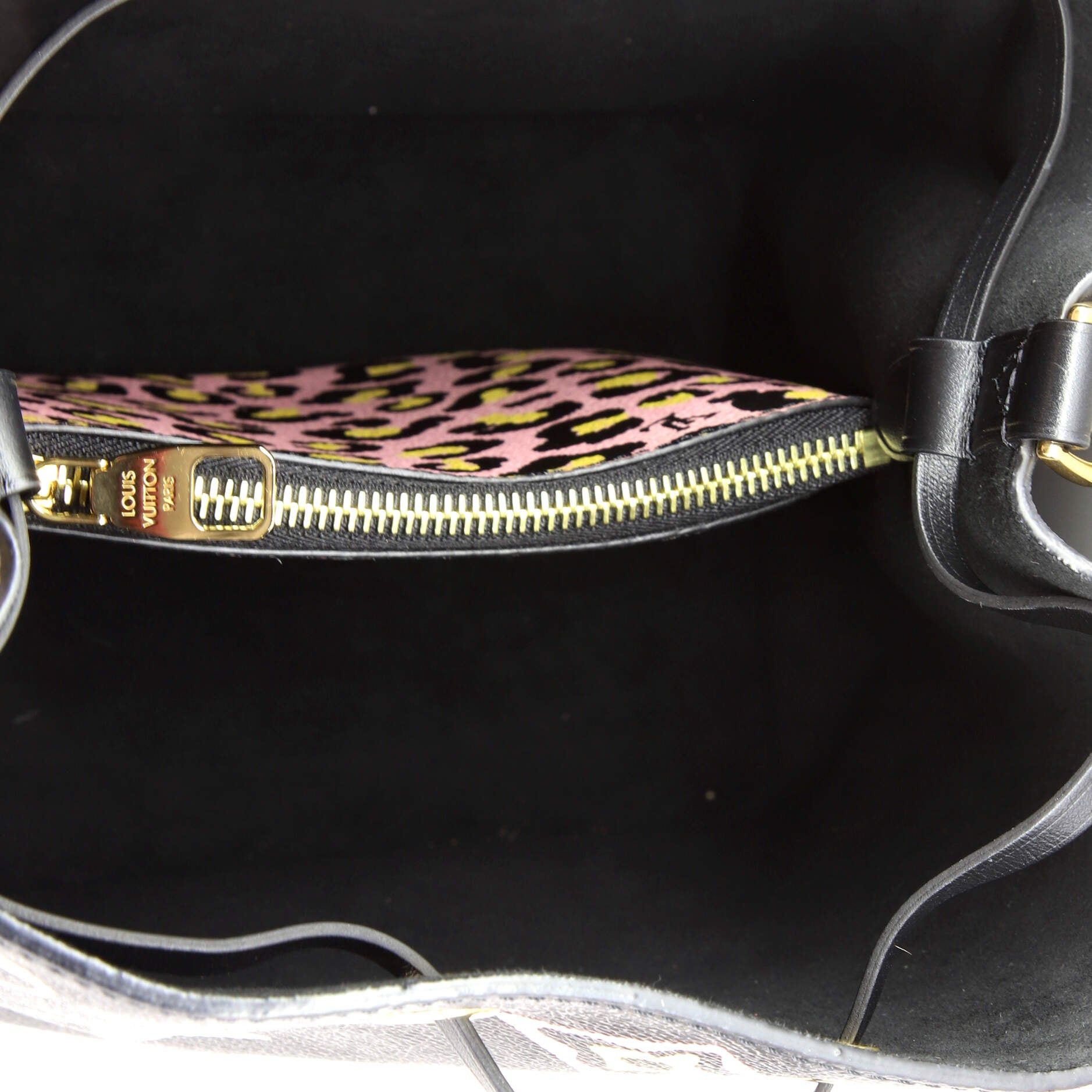 Louis Vuitton NeoNoe Handbag Size ONE SIZE - 5 Thumbnail