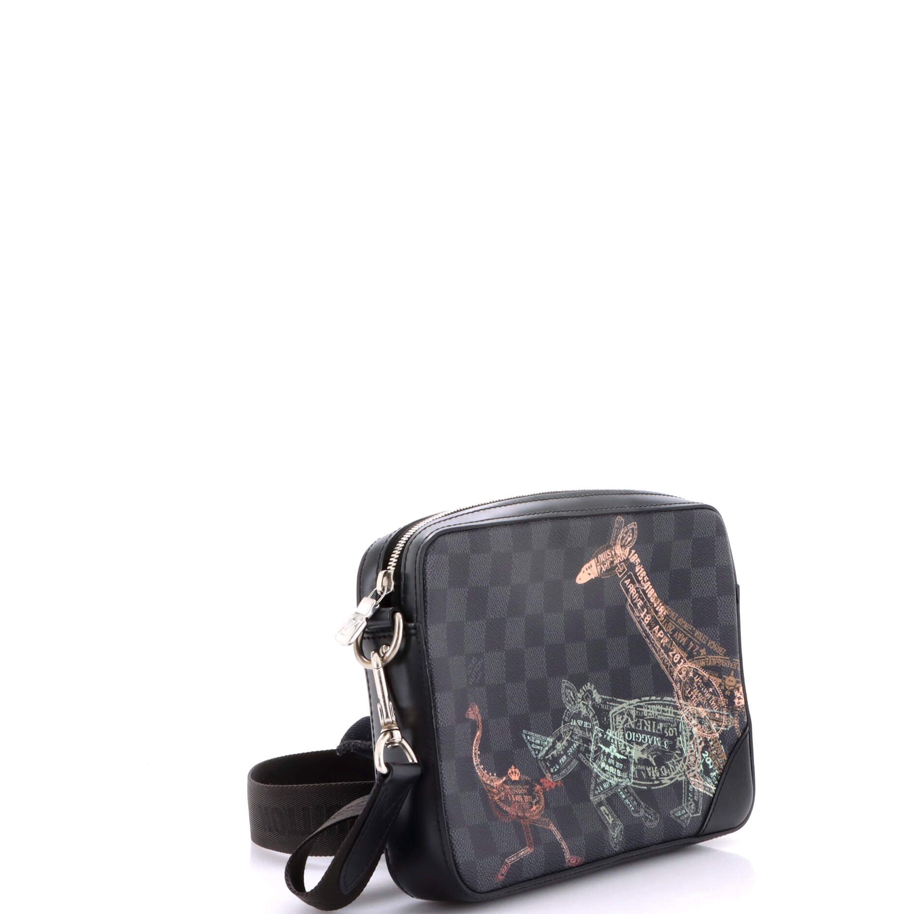 Louis Vuitton Trio Messenger Bag Size ONE SIZE - 3 Thumbnail