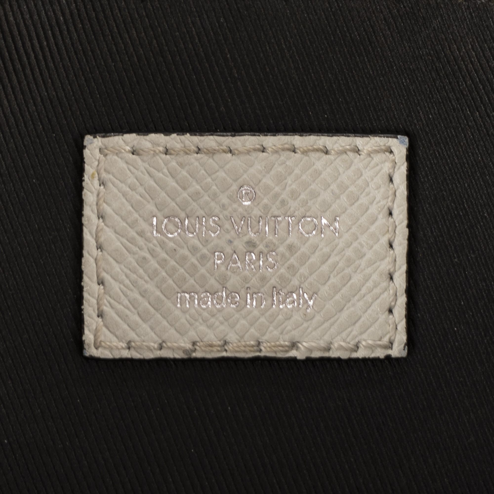 Louis Vuitton Outdoor Taigarama Messenger Size ONE SIZE - 10 Thumbnail