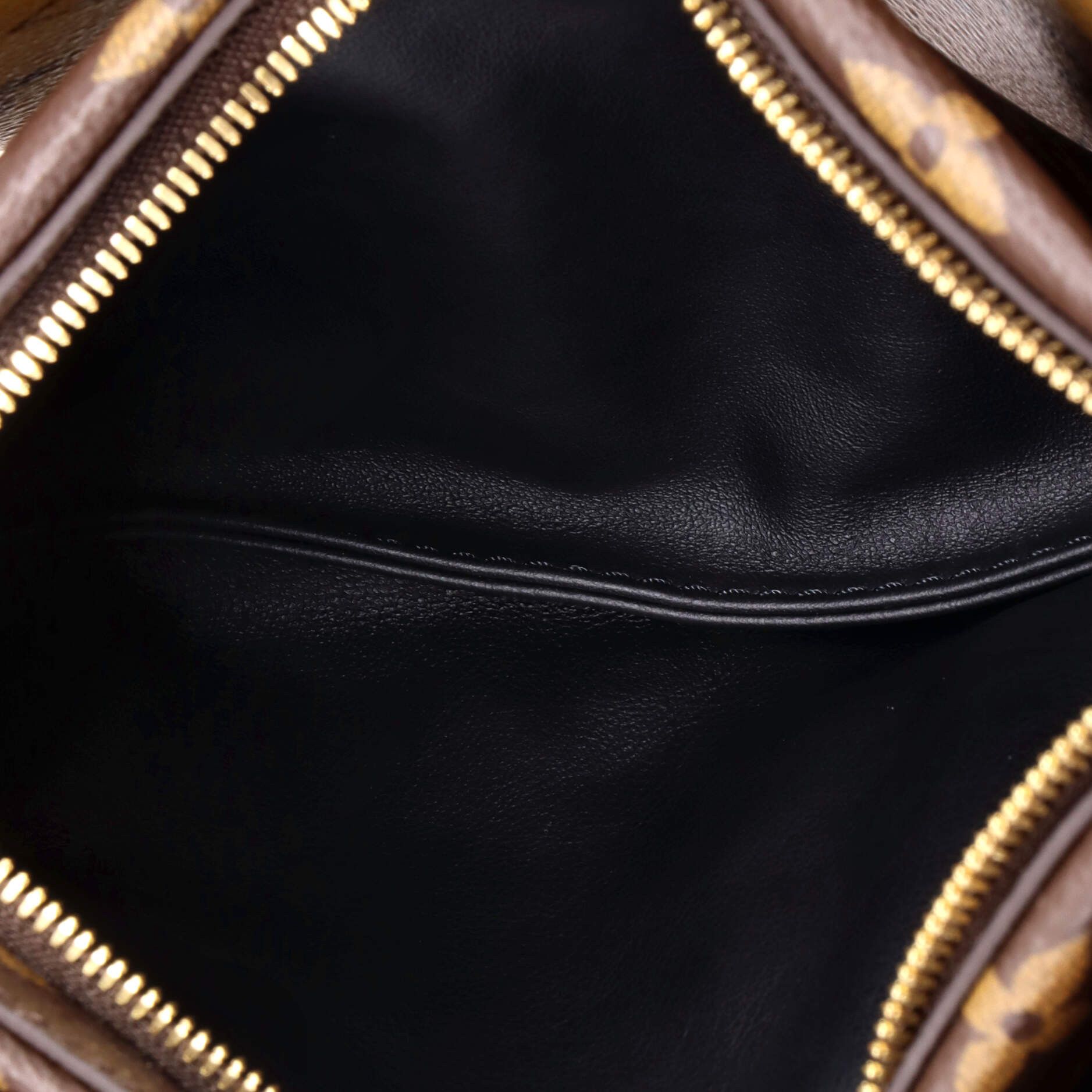 Louis Vuitton LV3 Pouch Bag Size ONE SIZE - 5 Thumbnail