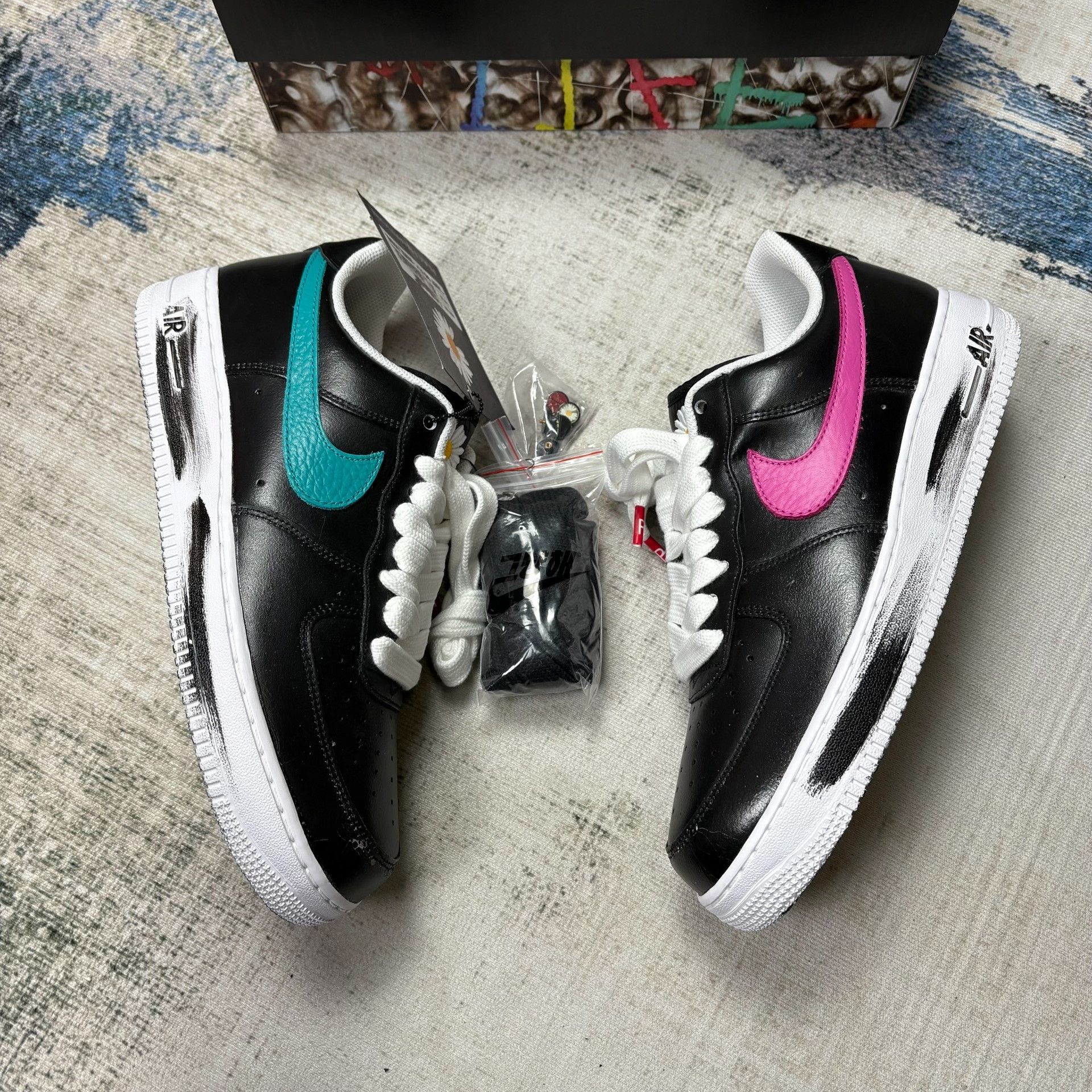 peaceminusone Peaceminusone x Nike Air Force 1 Para-Noise 3.0 Size US 11 / EU 44 - 3 Thumbnail