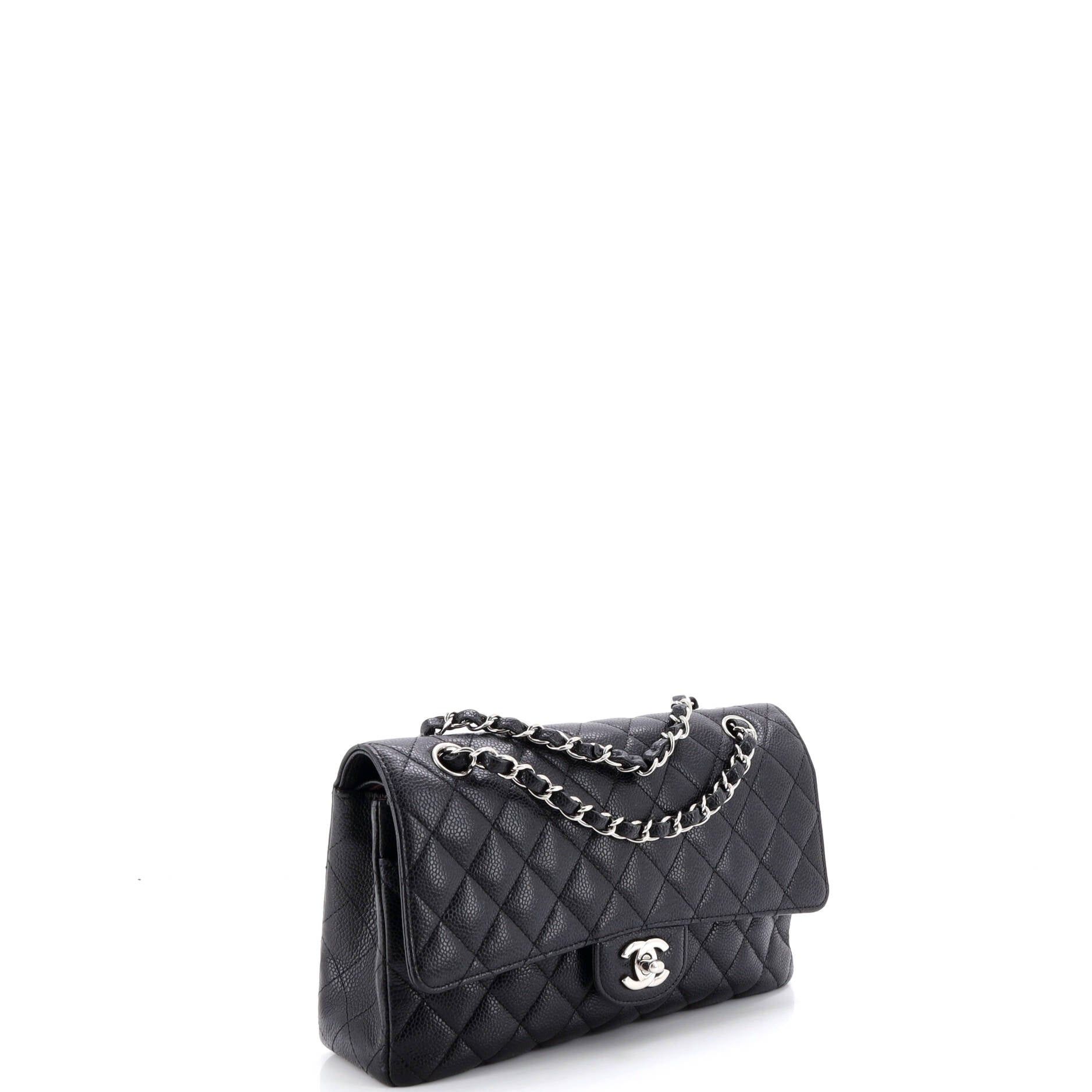 Chanel Classic Double Flap Bag Size ONE SIZE - 2 Thumbnail