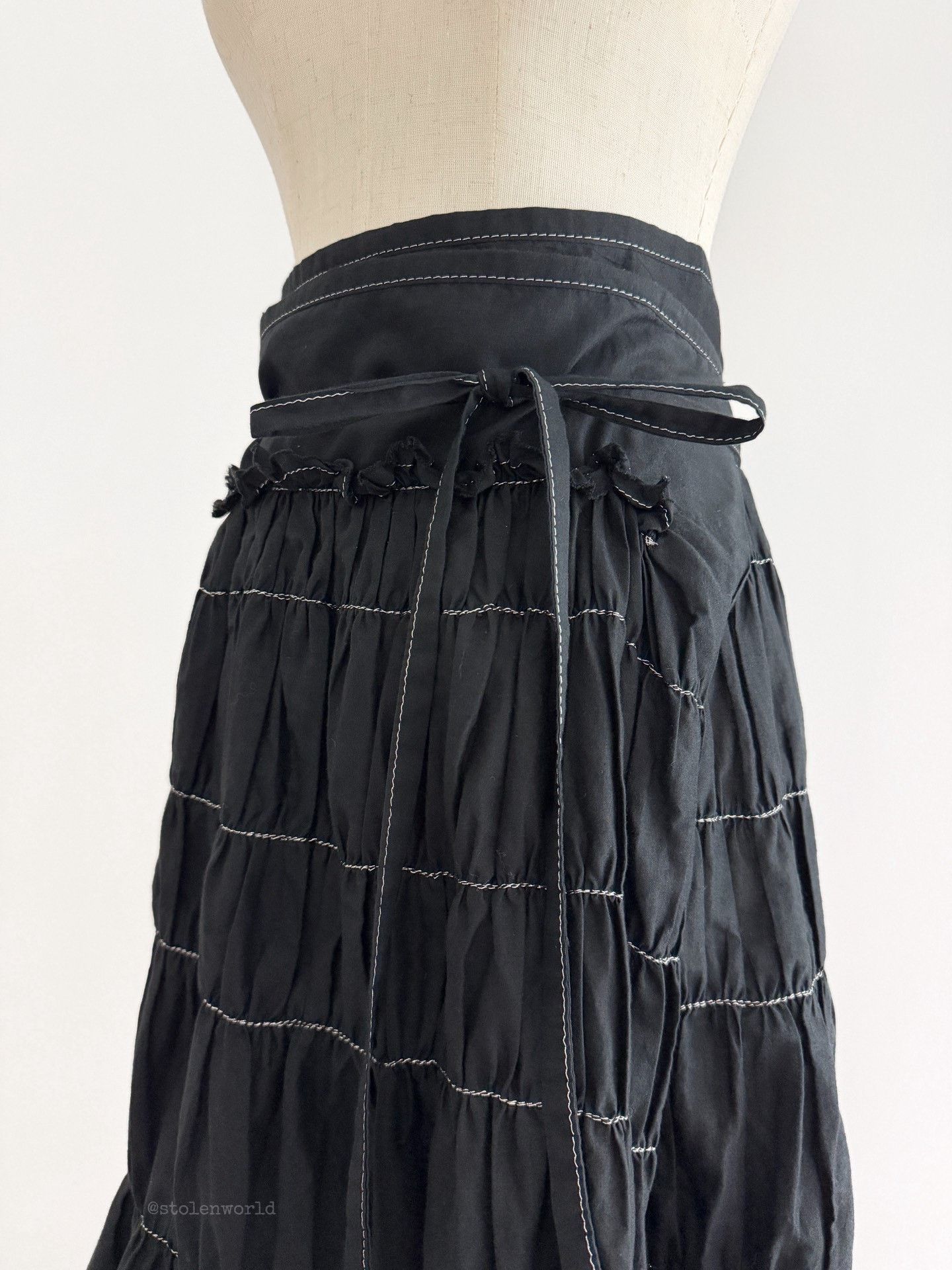 Comme des Garcons Comme des Garçons Pleated Wrap Skirt Size 32" / US 10 / IT 46 - 4 Thumbnail