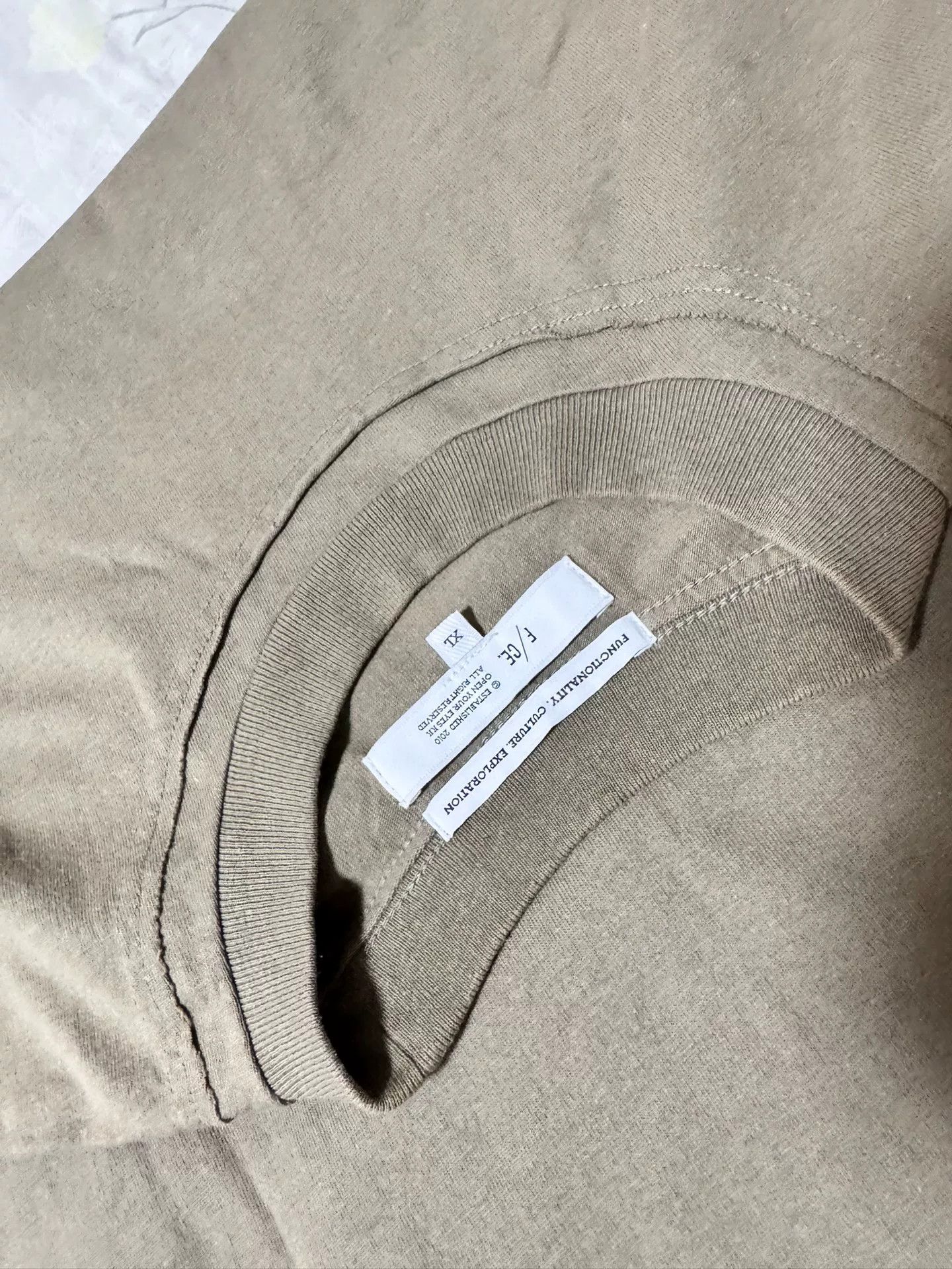 F/CE F/CE 22SS Multi-Pocket Seamless Tee Size US XL / EU 56 / 4 - 7 Thumbnail