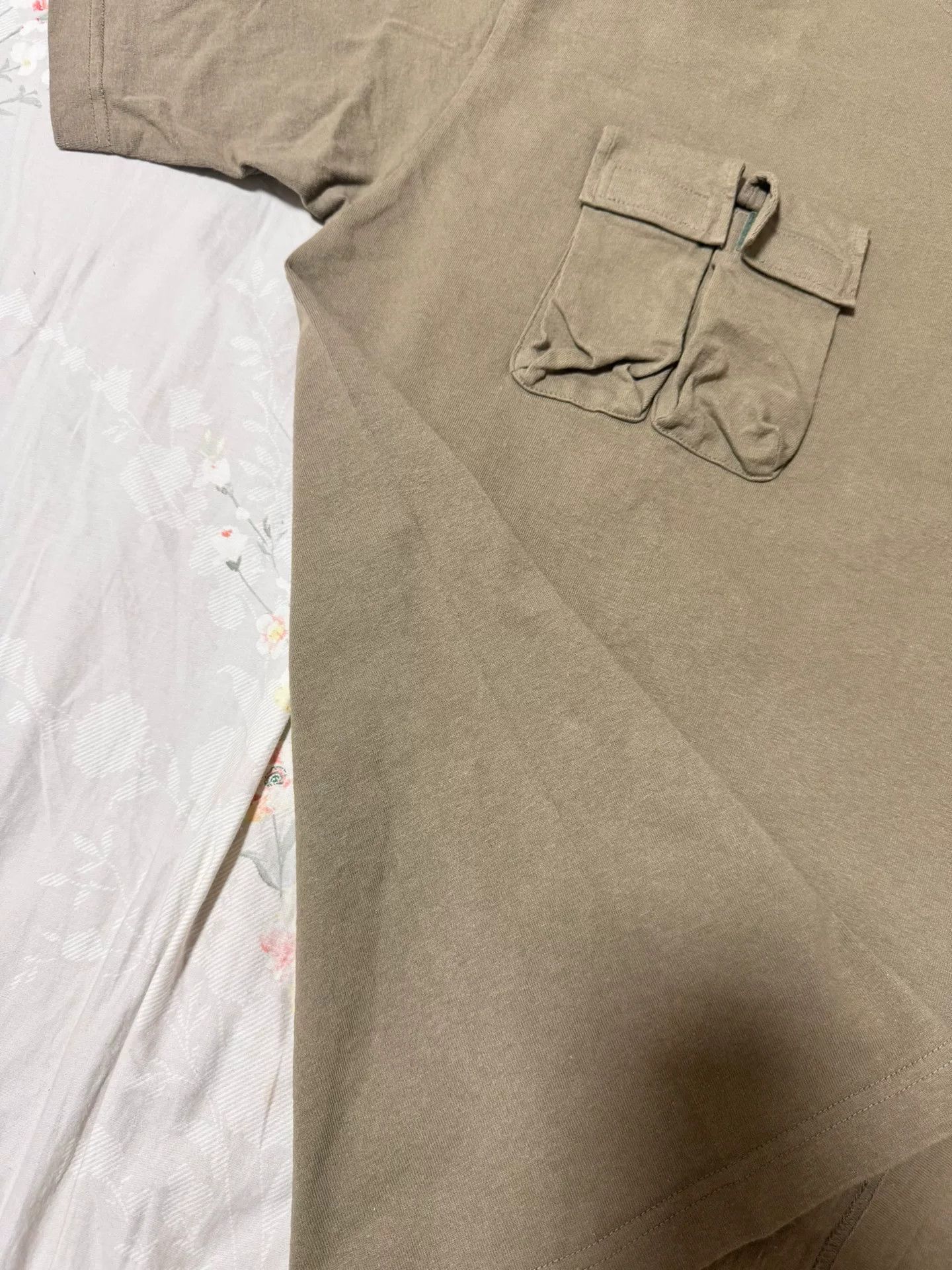 F/CE F/CE 22SS Multi-Pocket Seamless Tee Size US XL / EU 56 / 4 - 8 Thumbnail