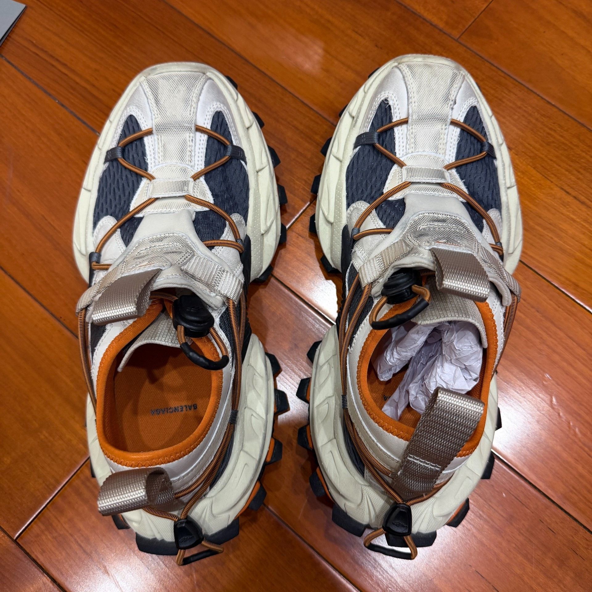 Balenciaga Balenciaga Hike Low-Top Men's Dad Shoes Size US 7 / EU 40 - 8 Thumbnail
