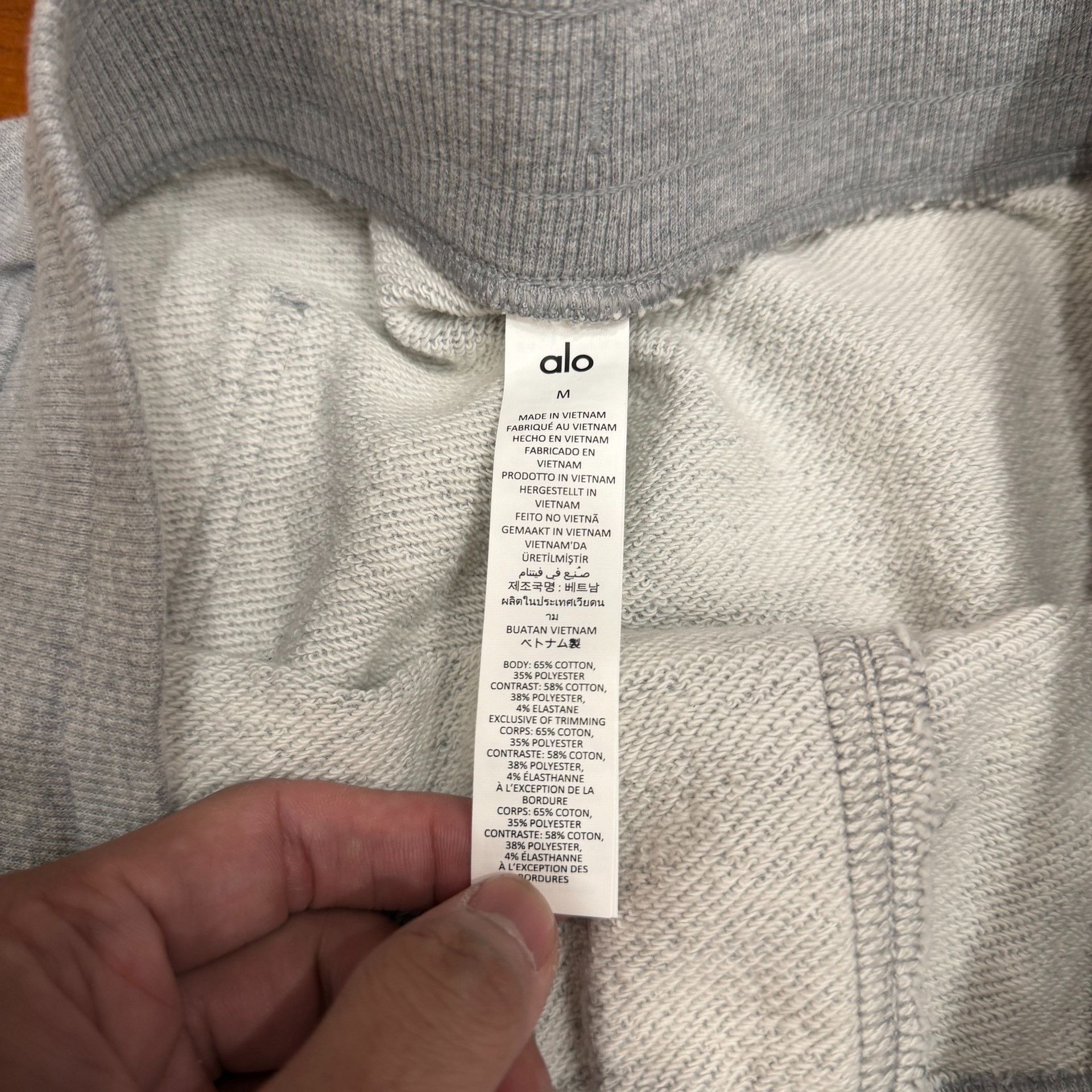Alo Yoga Alo Yoga Heather Gray Yoga Shorts Size US 32 / EU 48 - 6 Thumbnail