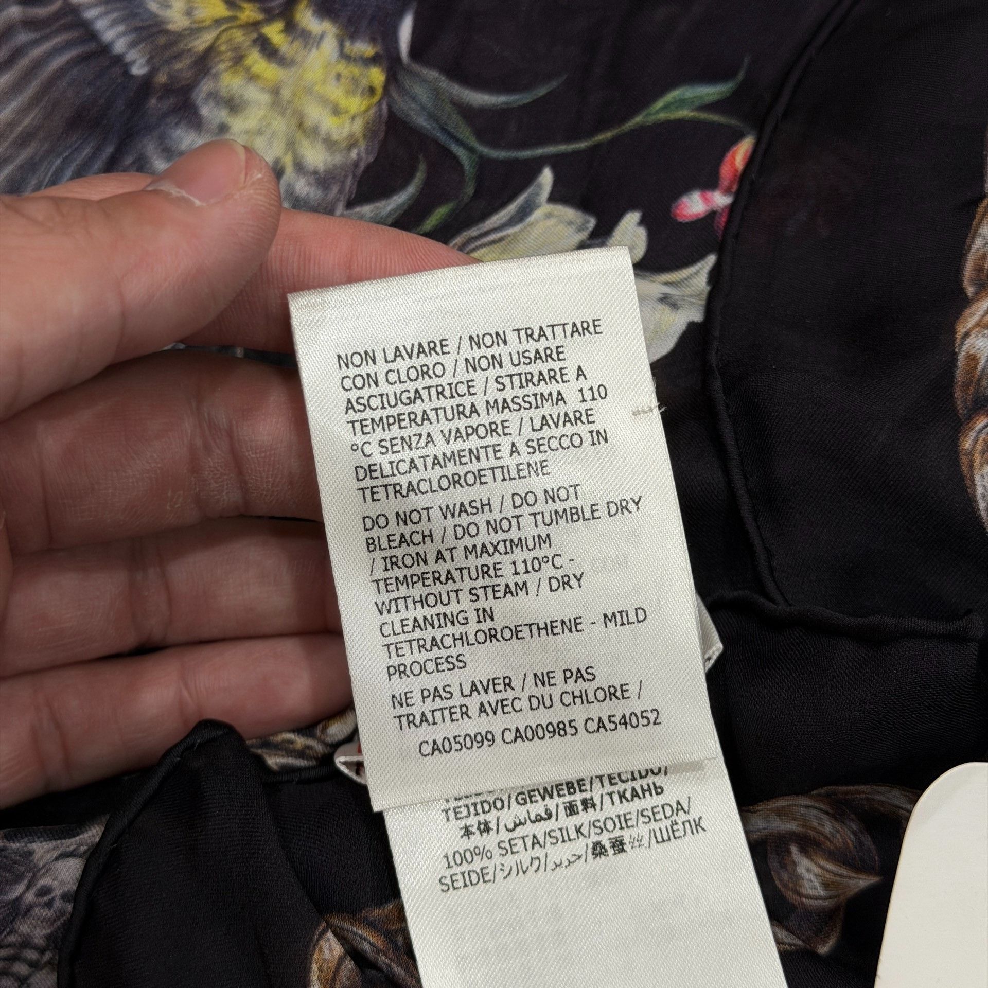 Alexander McQueen Alexander McQueen Silk Scarf Size ONE SIZE - 2 Thumbnail