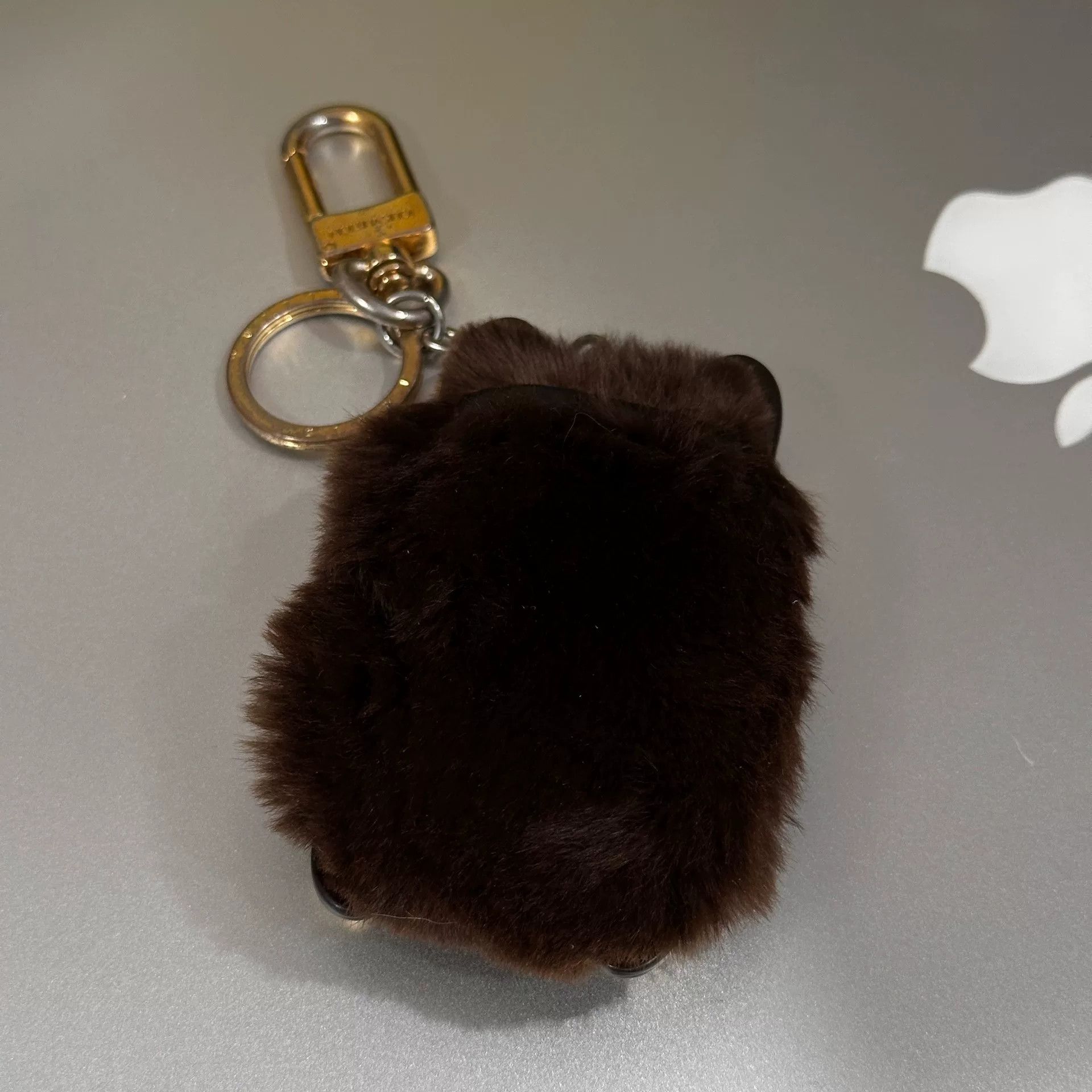 Louis Vuitton Louis Vuitton Plush Dog Charm Size ONE SIZE - 2 Thumbnail
