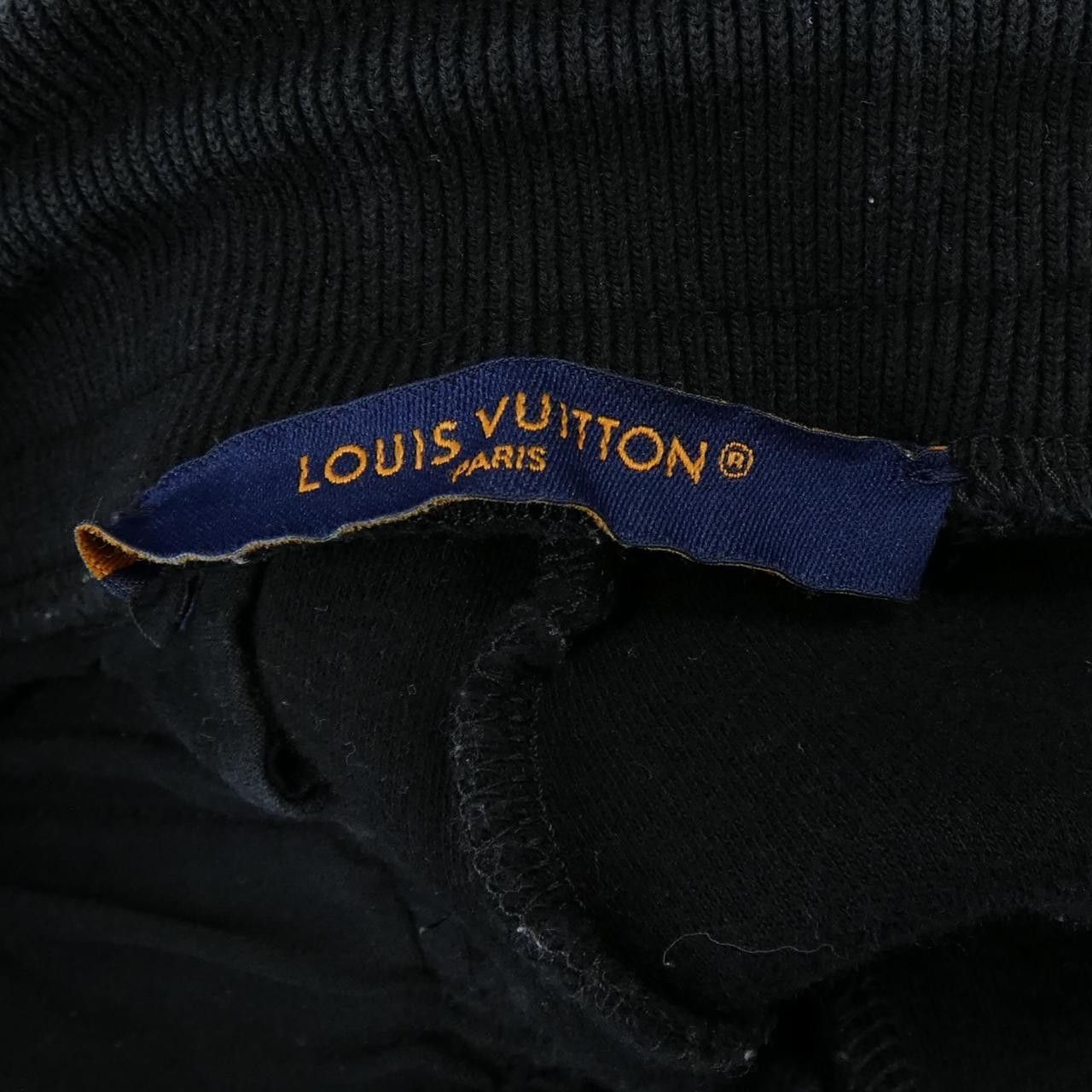 Louis Vuitton Louis Vuitton Louis Vuitton Pants Textile Pants HQY16WCFJ DUTY FREE for USA Size ONE SIZE - 4 Thumbnail