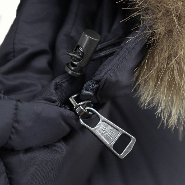 Moncler Moncler Moncler N-3B Coyote Fur Nylon Down Jacket Textile Outerwear DUTY FREE for USA Size ONE SIZE - 4 Thumbnail