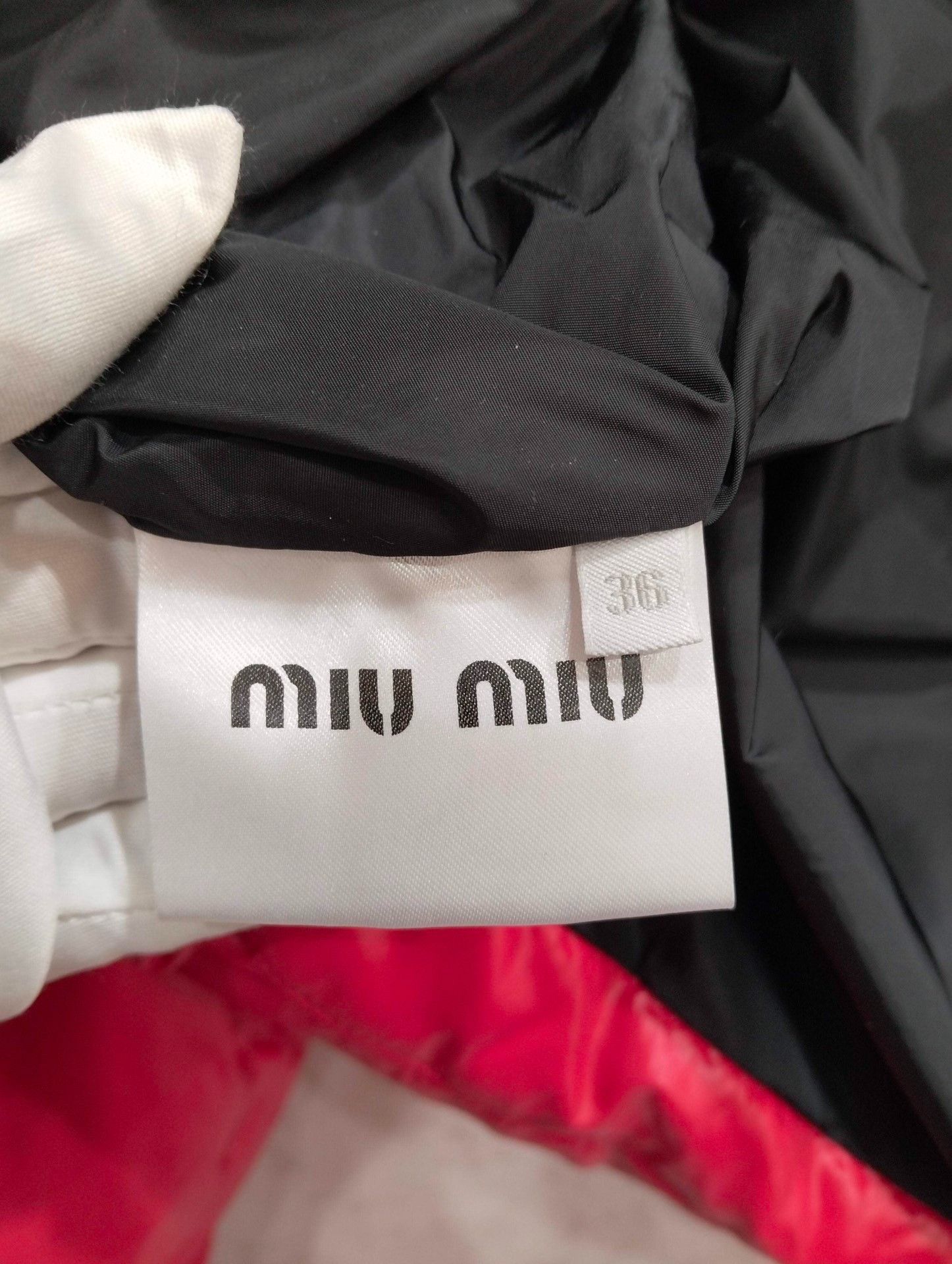Miu Miu Miu Miu Red Cropped Hooded Down Jacket Size XS / US 0-2 / IT 36-38 - 5 Thumbnail