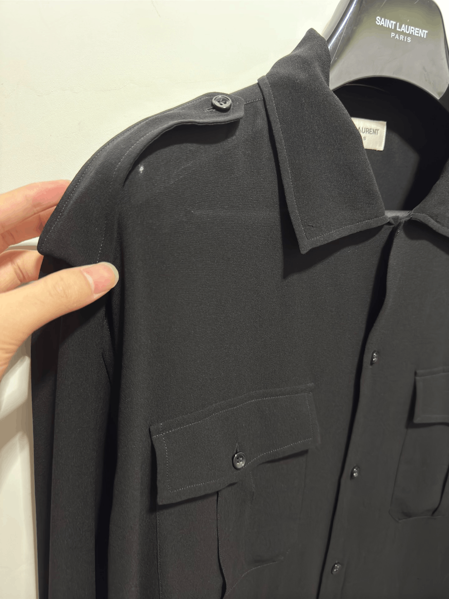 Saint Laurent Paris Saint Laurent 23SS Oversized Silk Shirt Size US XS / EU 42 / 0 - 3 Thumbnail