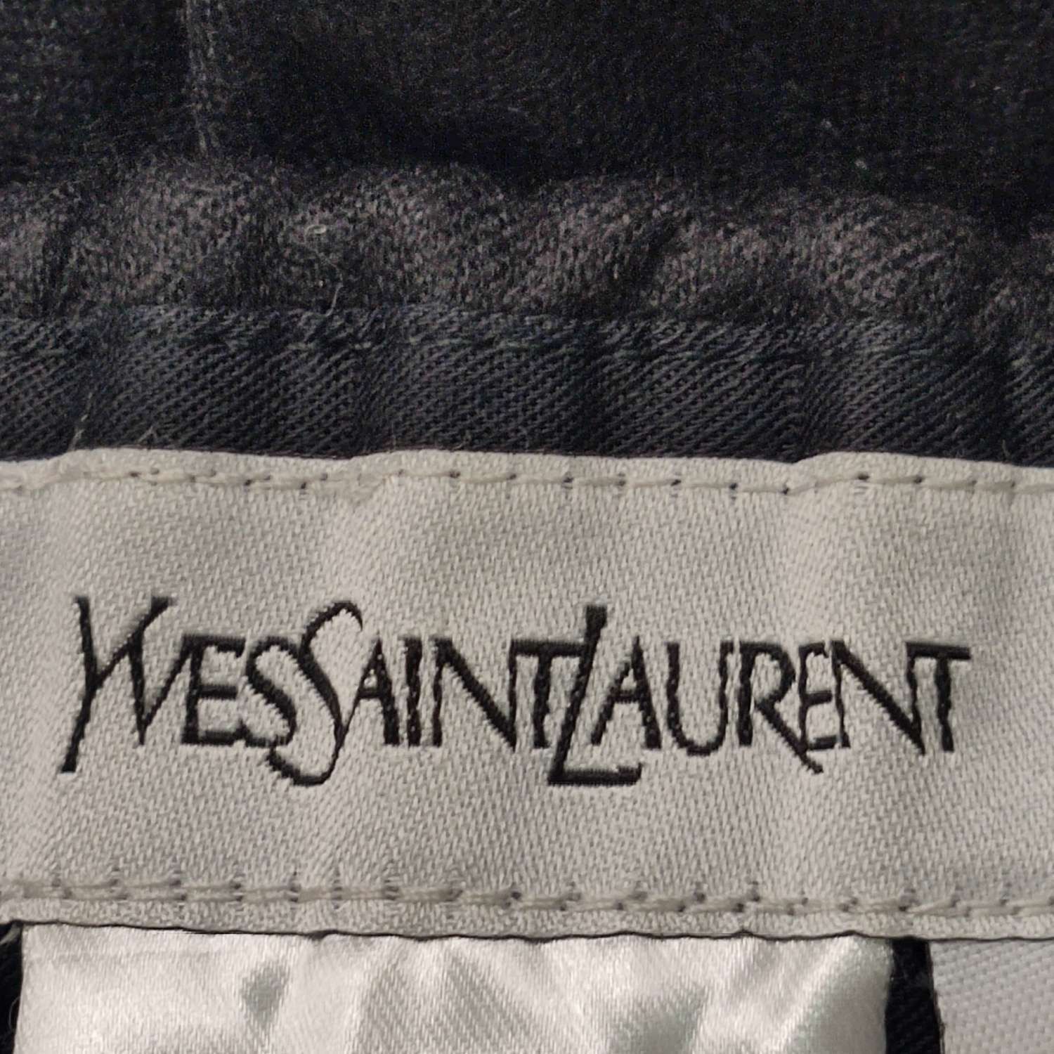 Saint Laurent Paris Saint Laurent Wool Solid Pleated Trousers M Size US 32 / EU 48 - 6 Thumbnail