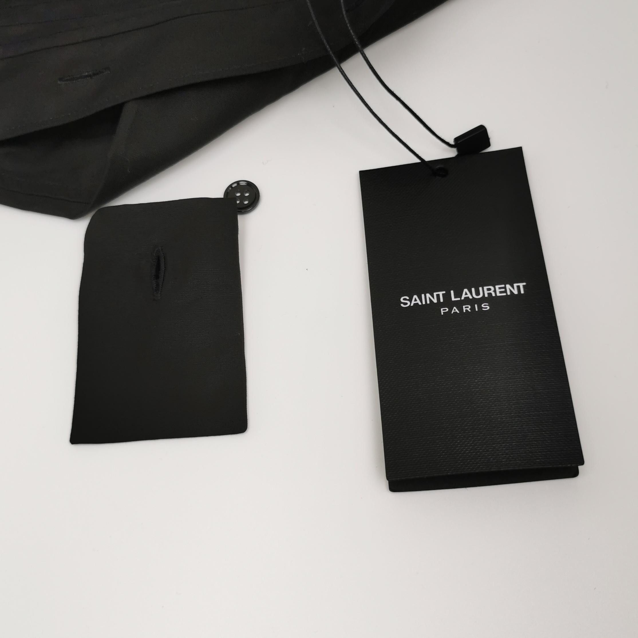 Saint Laurent Paris Saint Laurent Cotton Solid Lapel Button Long-Sleeve Coat Size US L / EU 52-54 / 3 - 8 Thumbnail