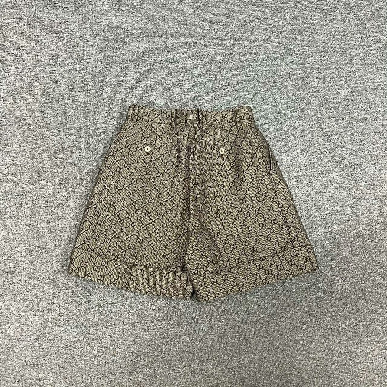 Gucci Gucci GG All-Over Print Cuffed Shorts Size US 28 / EU 44 - 2 Thumbnail