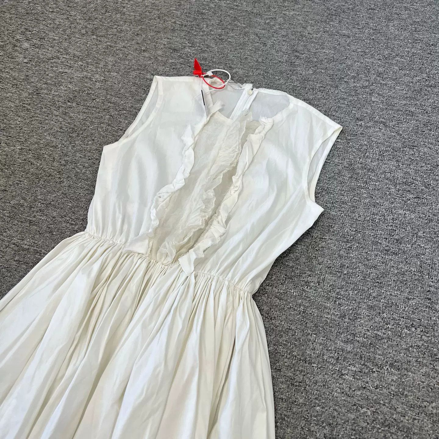 Miu Miu Miu Miu Runway Ruffle Dress Size S / US 4 / IT 40 - 3 Thumbnail