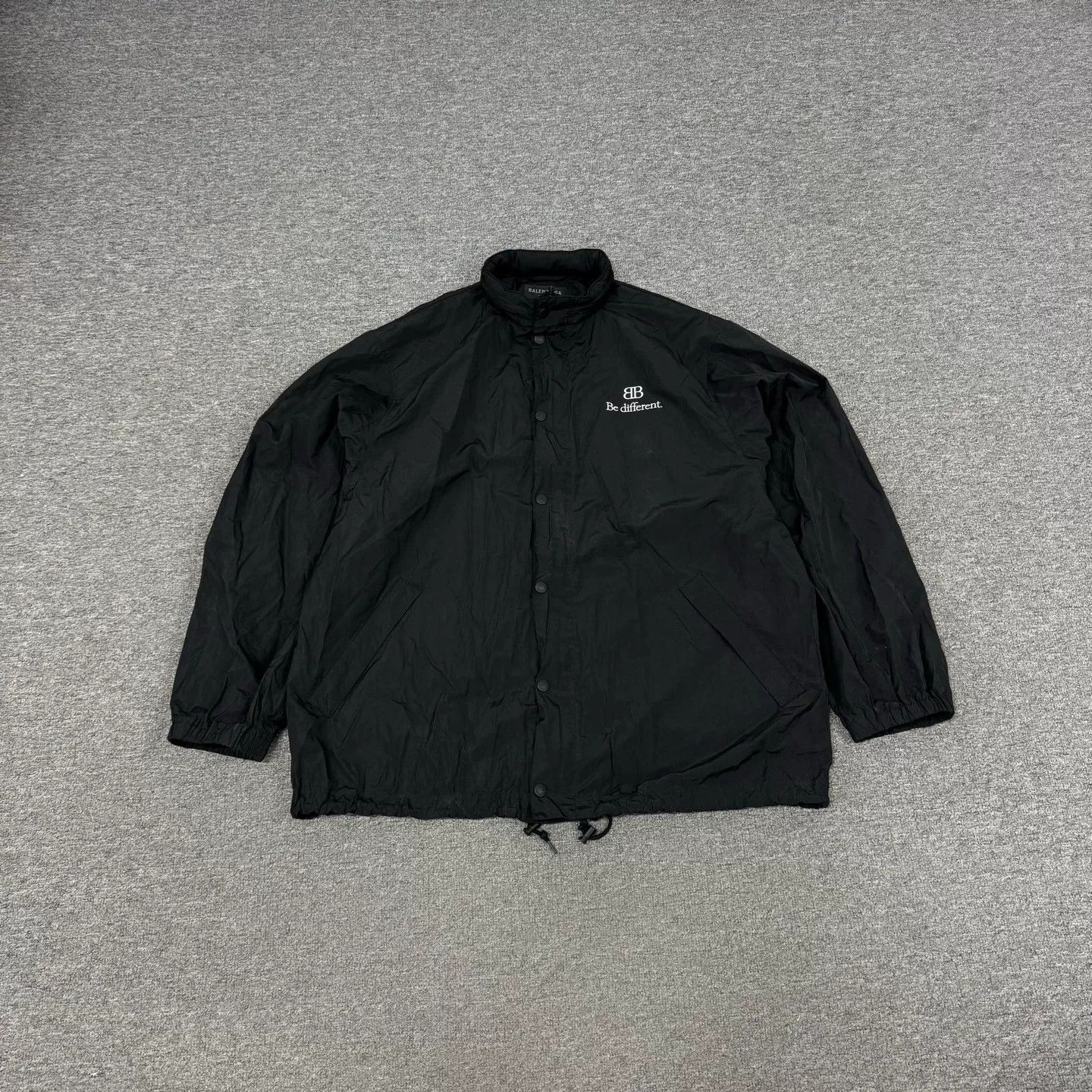 Balenciaga Balenciaga 'Be Different' Coach Jacket Size US XS / EU 42 / 0 - 2 Thumbnail