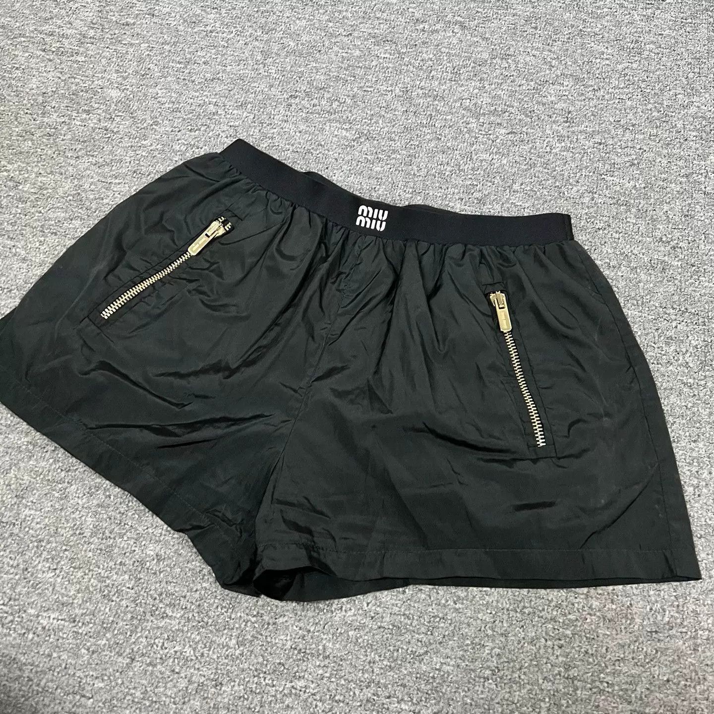 Miu Miu Miu Miu Logo Nylon Shorts Size 38" / US 16 / IT 52 - 3 Thumbnail