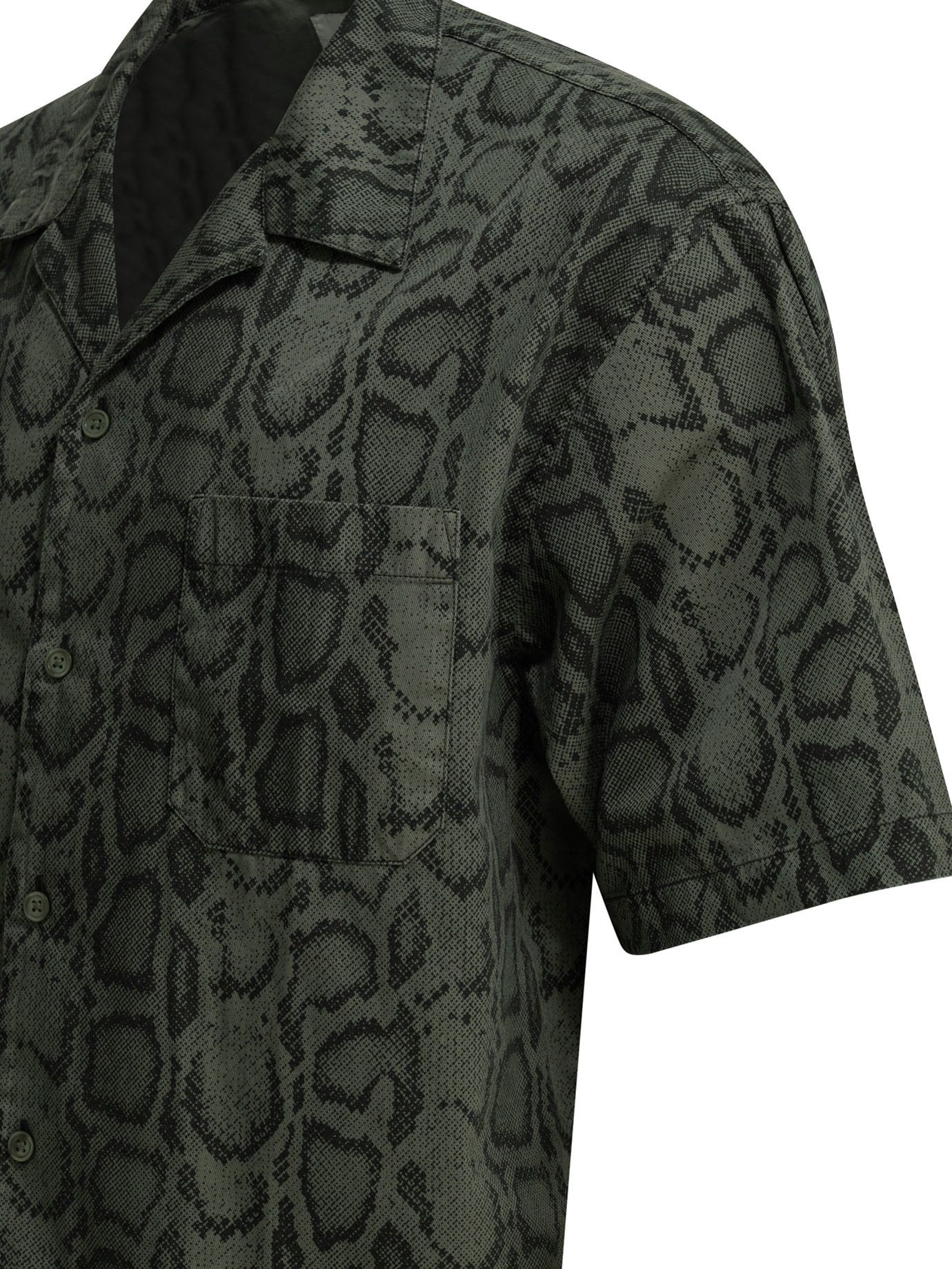 Carhartt Wip Carhartt Wip Snake Camo Casual Shirt tag size S Men - USA Duties Paid Size US S / EU 44-46 / 1 - 4 Thumbnail