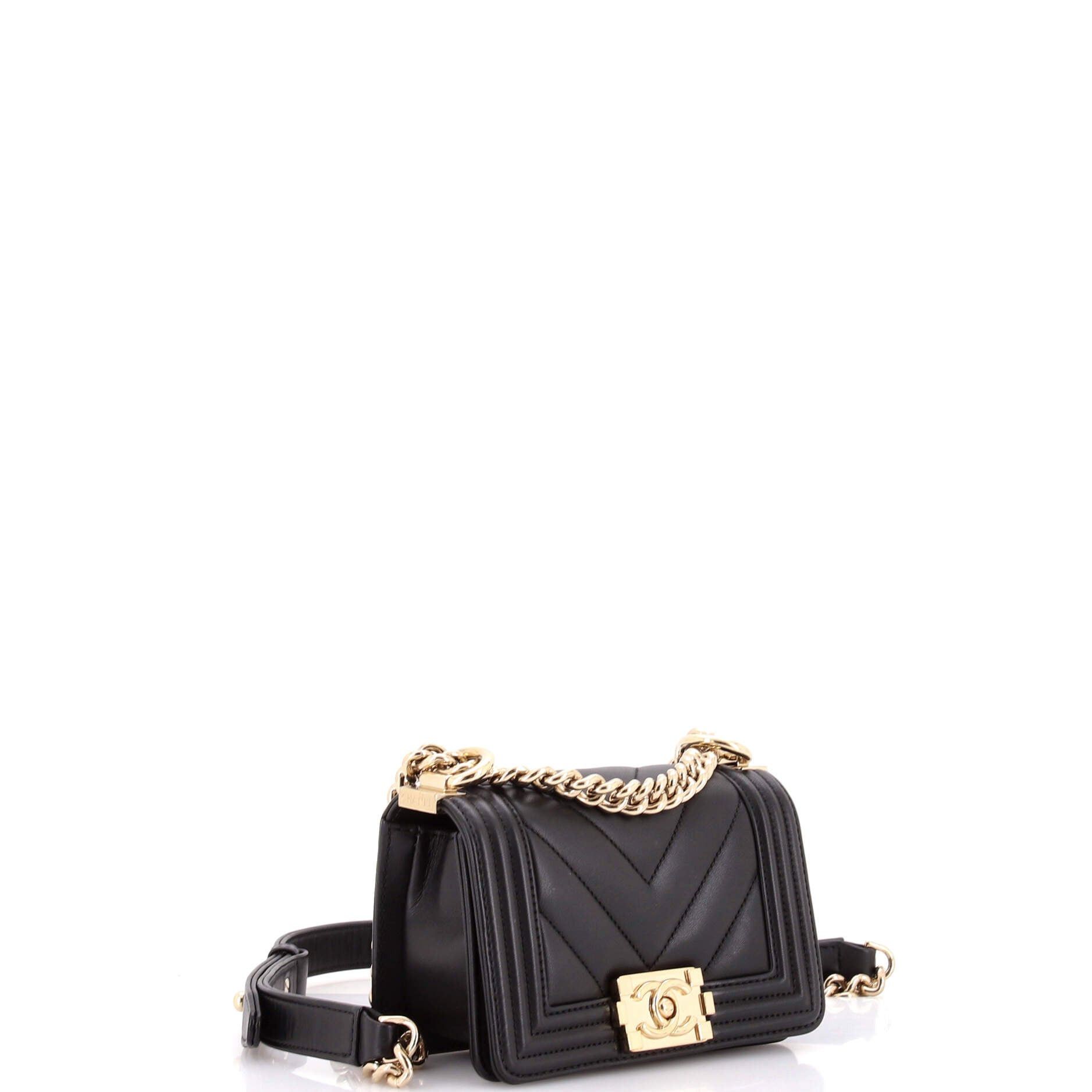 Chanel Boy Flap Bag Size ONE SIZE - 2 Thumbnail