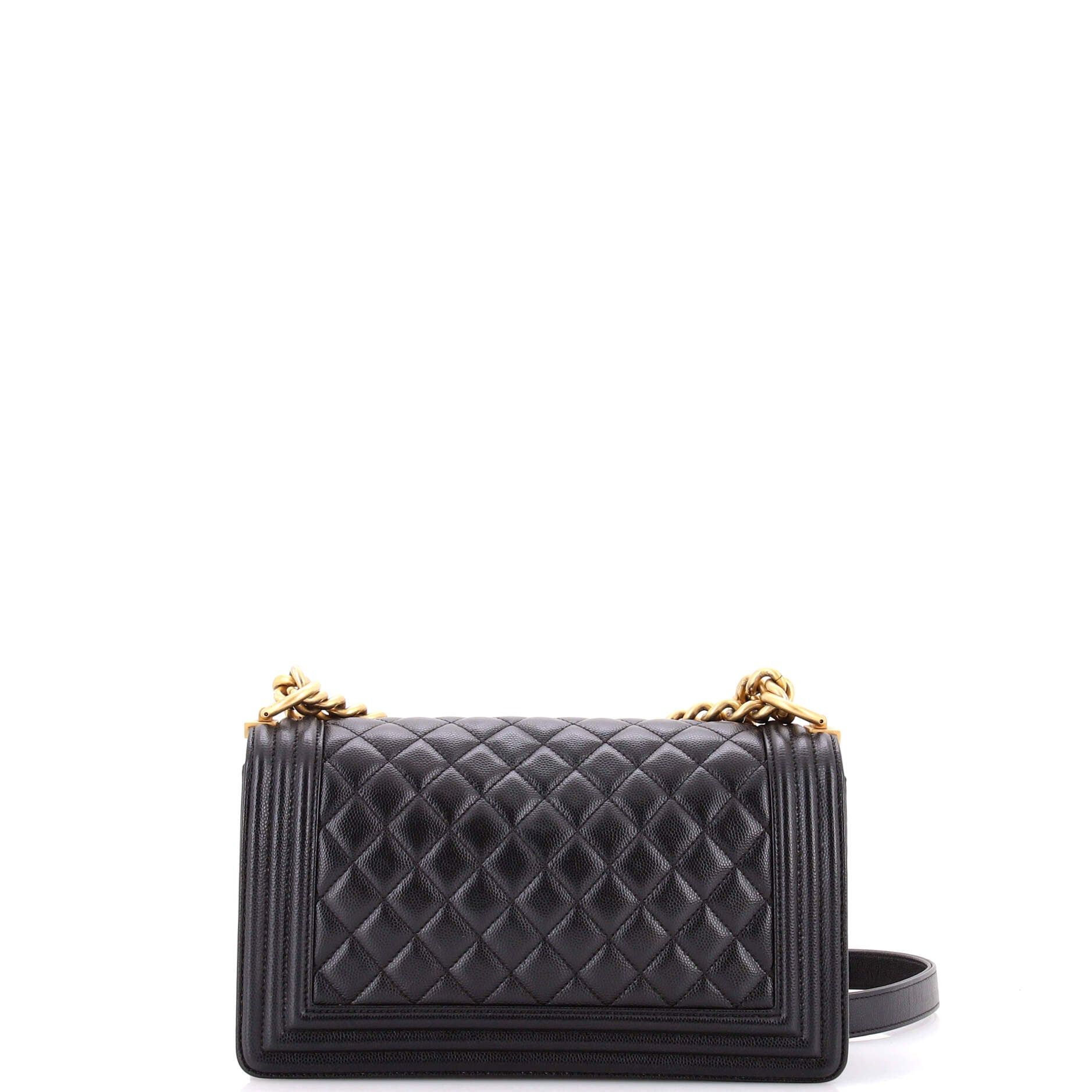 Chanel Boy Flap Bag Size ONE SIZE - 3 Thumbnail