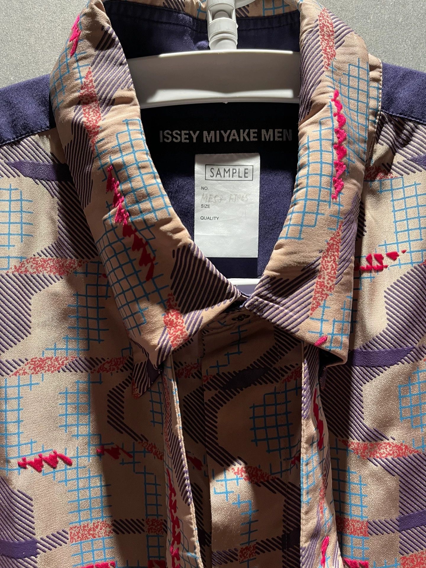 Issey Miyake Issey Miyake Embroidered Flock Shirt Size US M / EU 48-50 / 2 - 2 Thumbnail