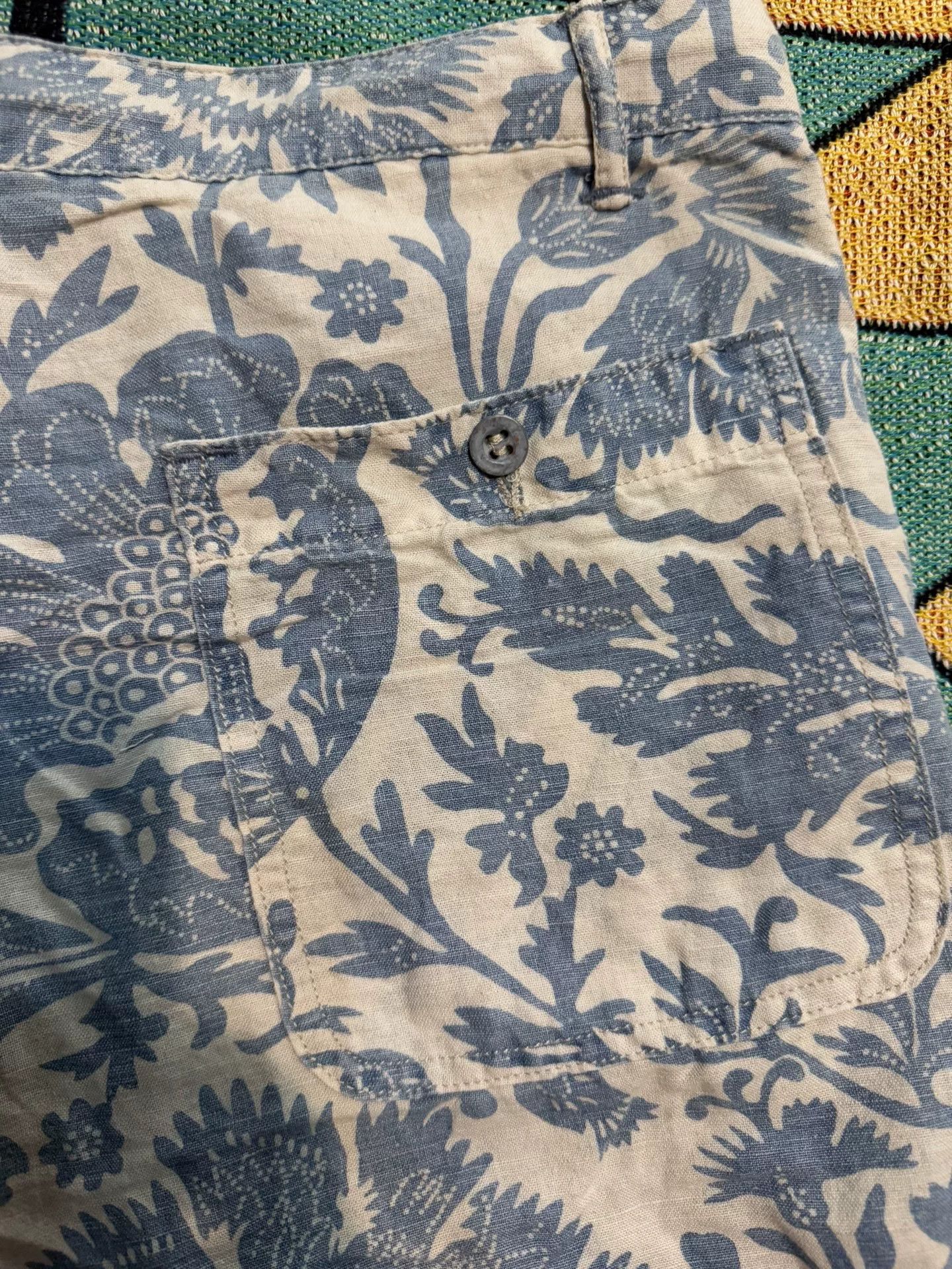RRL Ralph Lauren RRL Vintage Floral Print Cotton-Linen Shorts Size US 32 / EU 48 - 3 Thumbnail