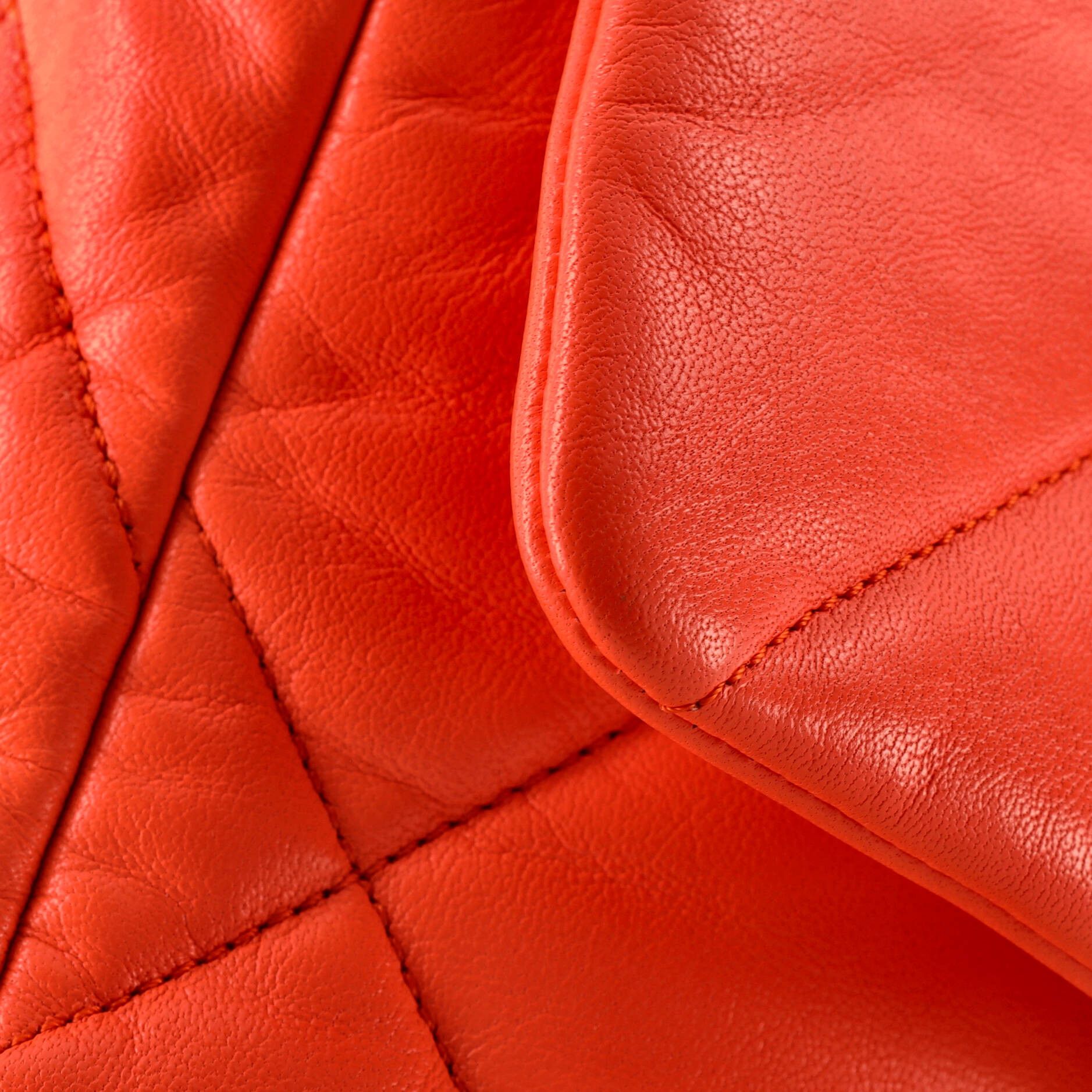 Chanel 19 Flap Bag Size ONE SIZE - 7 Thumbnail
