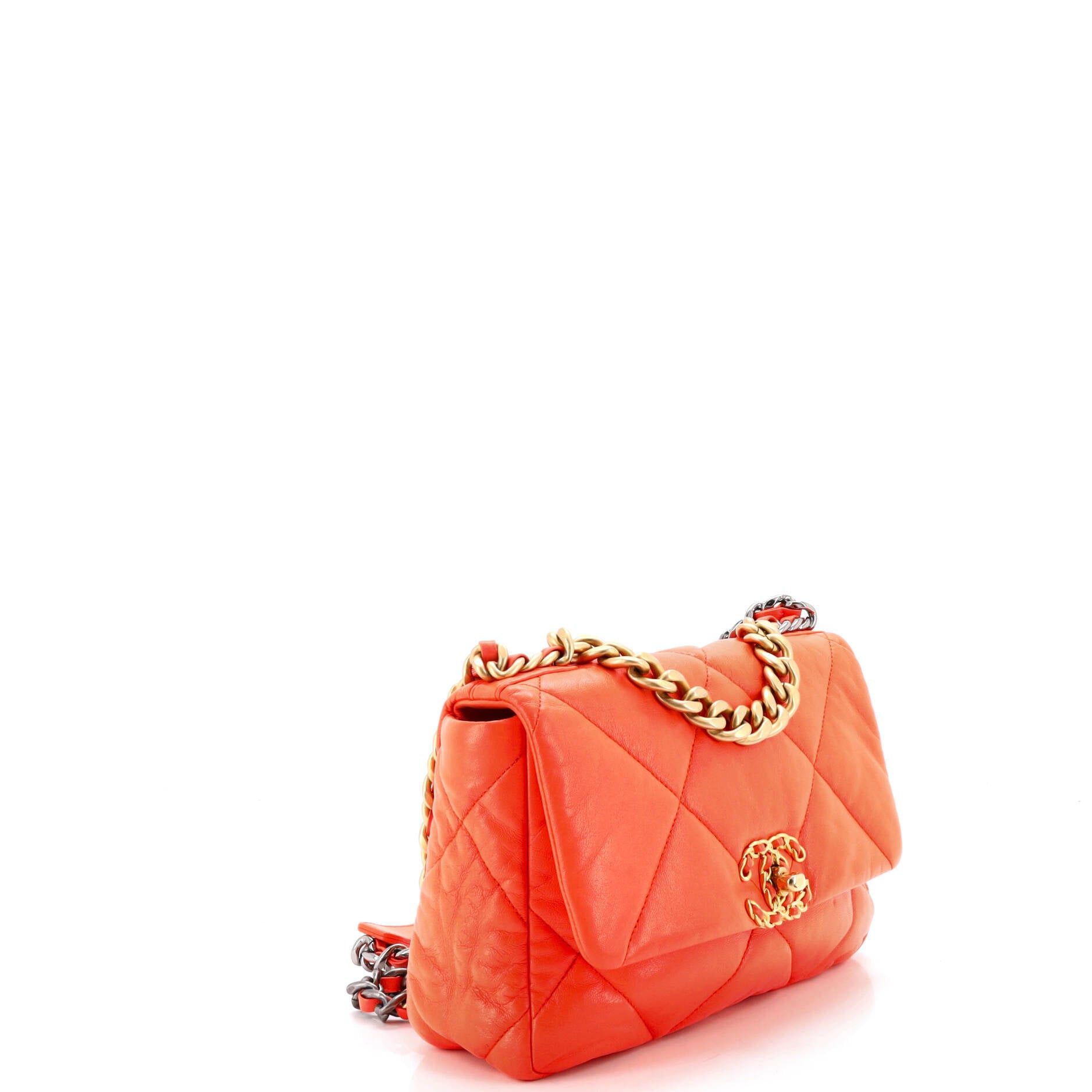 Chanel 19 Flap Bag Size ONE SIZE - 3 Thumbnail