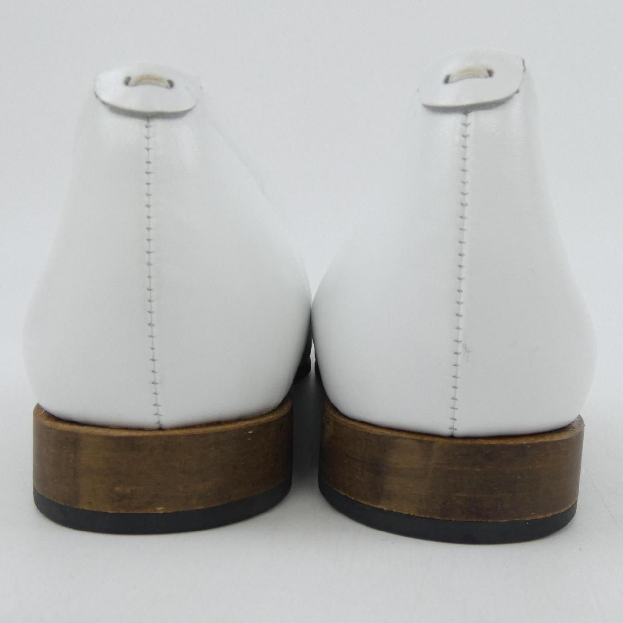 Other Other Y's Flat Shoes Leather Shoes DUTY FREE for USA Size ONE SIZE - 5 Thumbnail