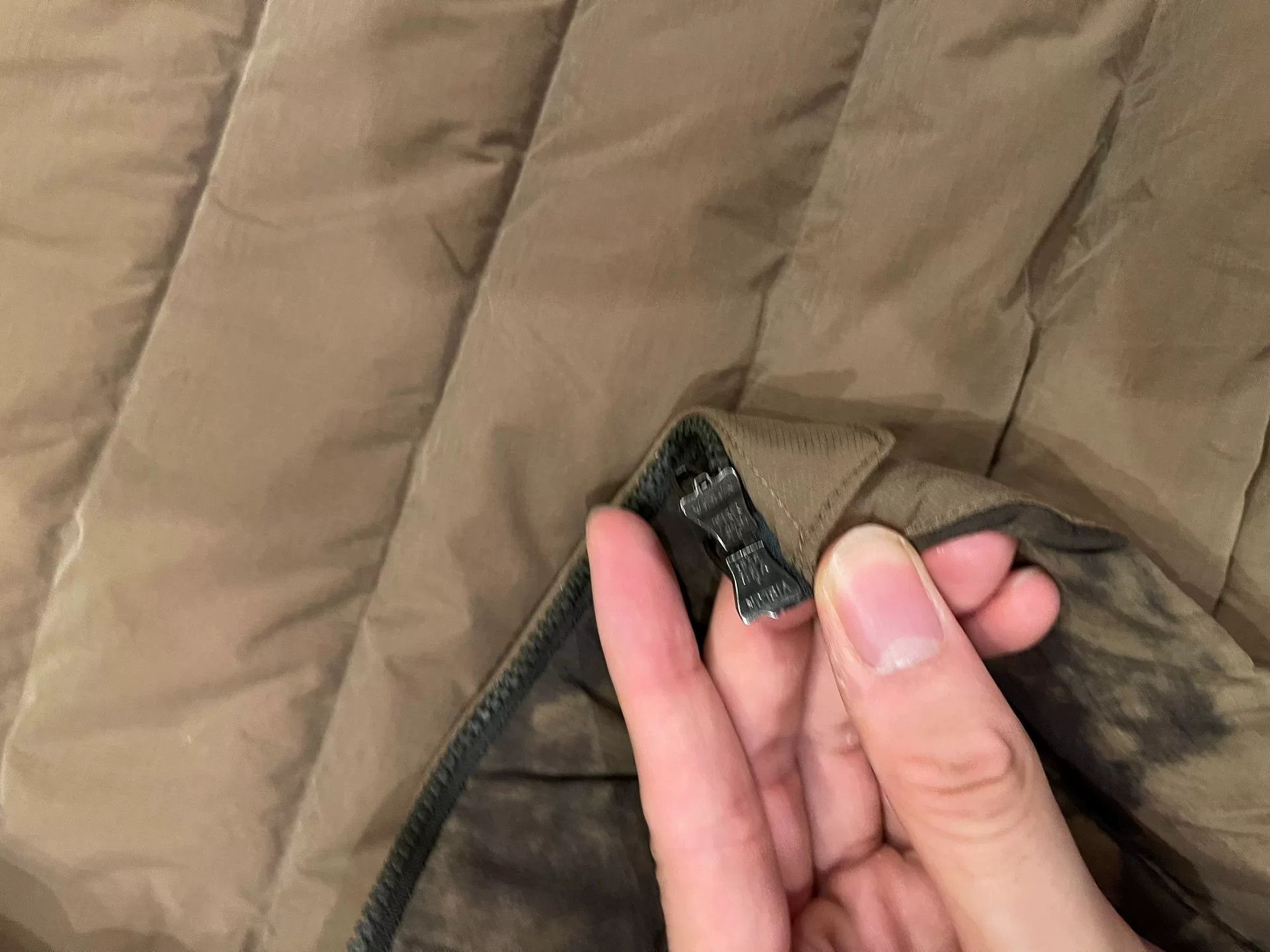 Lululemon lululemon Camo Puffer Jacket Size US XL / EU 56 / 4 - 7 Thumbnail